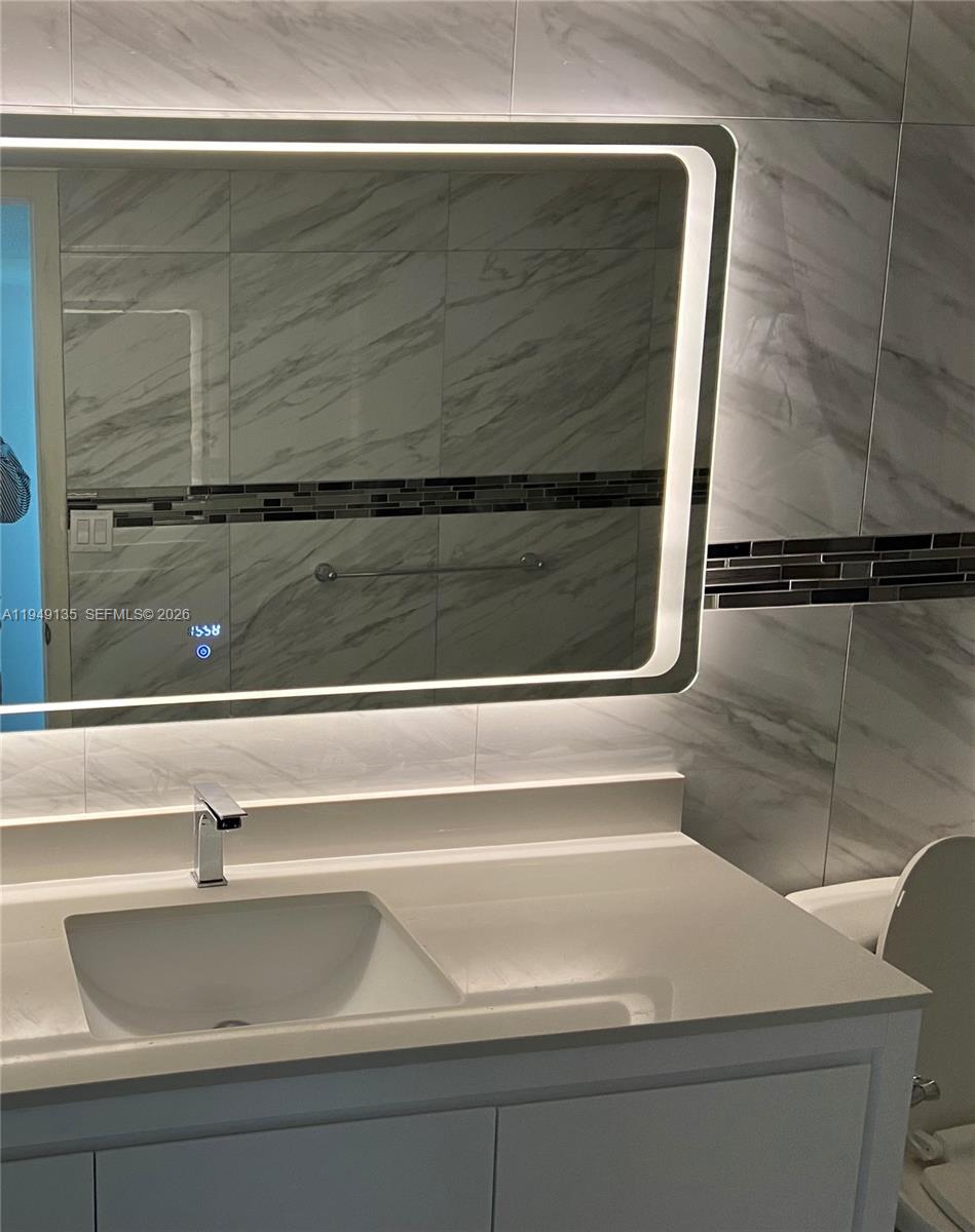 780 NE 69th St #504 Miami, FL 33138