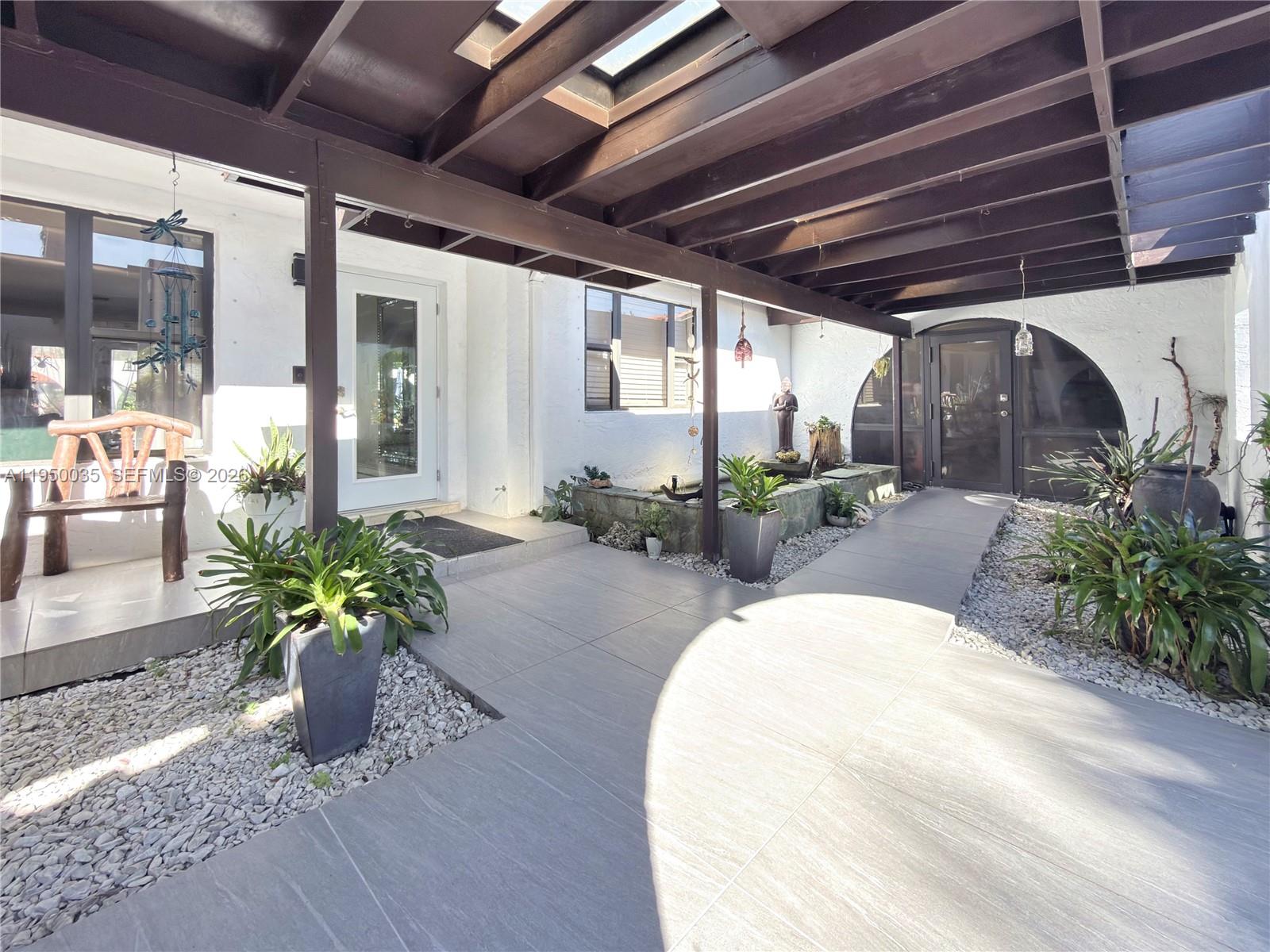 7925 SW 124th St Pinecrest, FL 33156