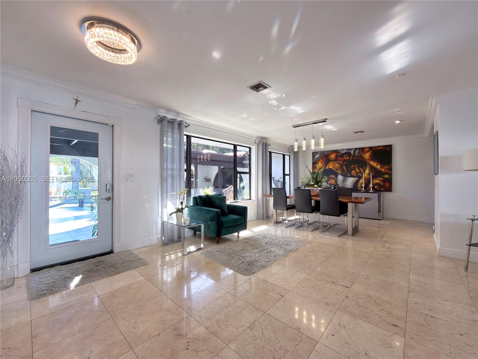 7925 SW 124th St Pinecrest, FL 33156