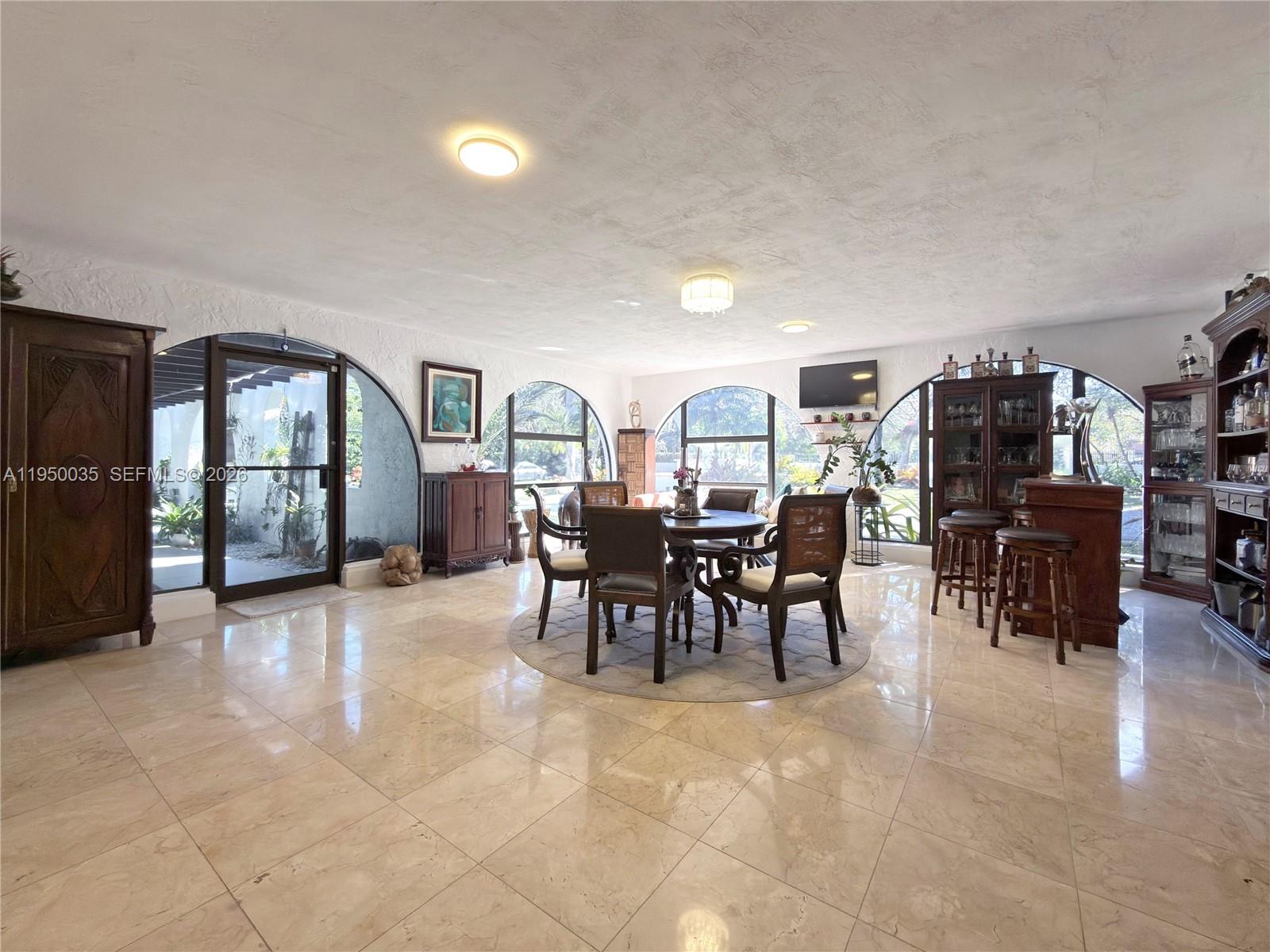 7925 SW 124th St Pinecrest, FL 33156