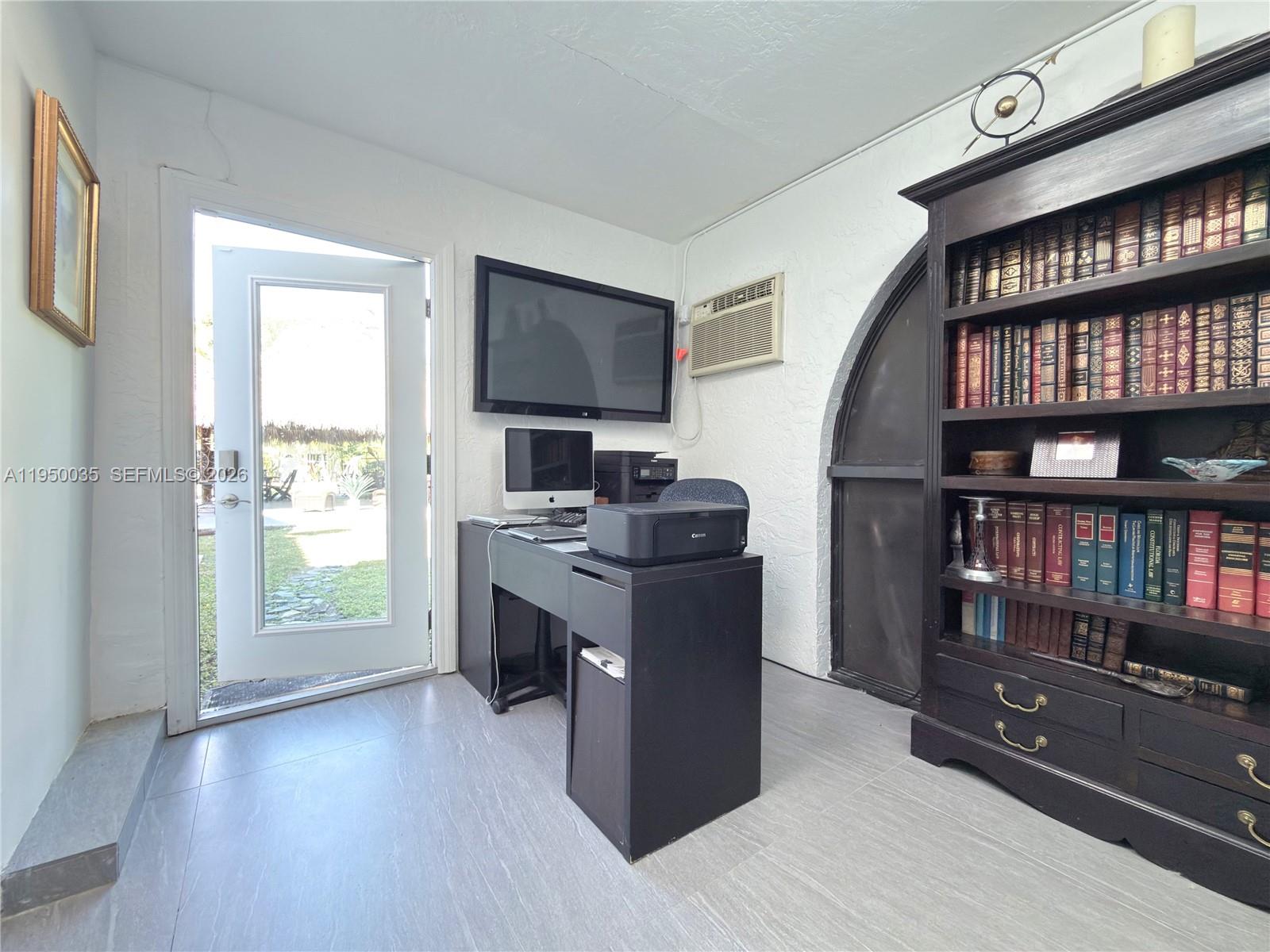 7925 SW 124th St Pinecrest, FL 33156