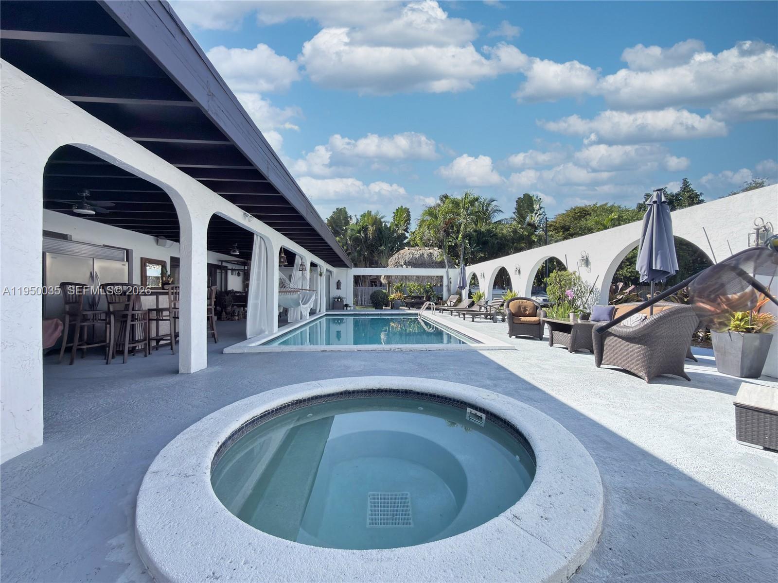 7925 SW 124th St Pinecrest, FL 33156