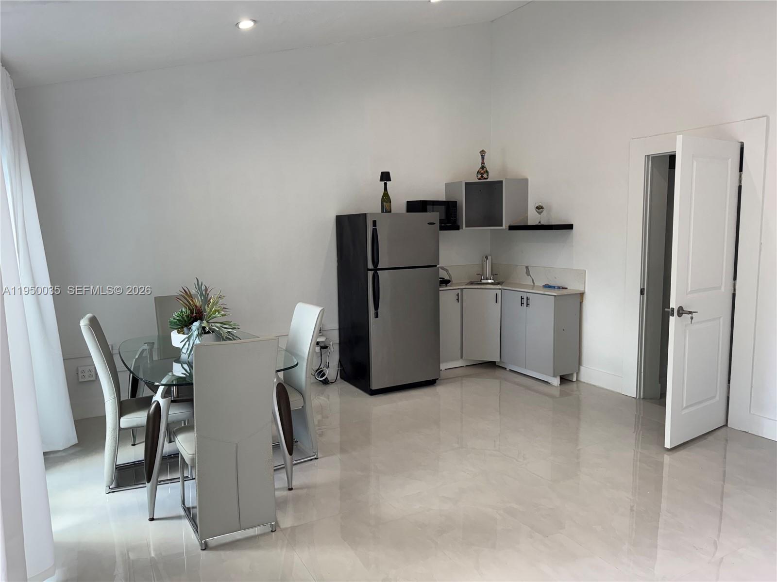 7925 SW 124th St Pinecrest, FL 33156