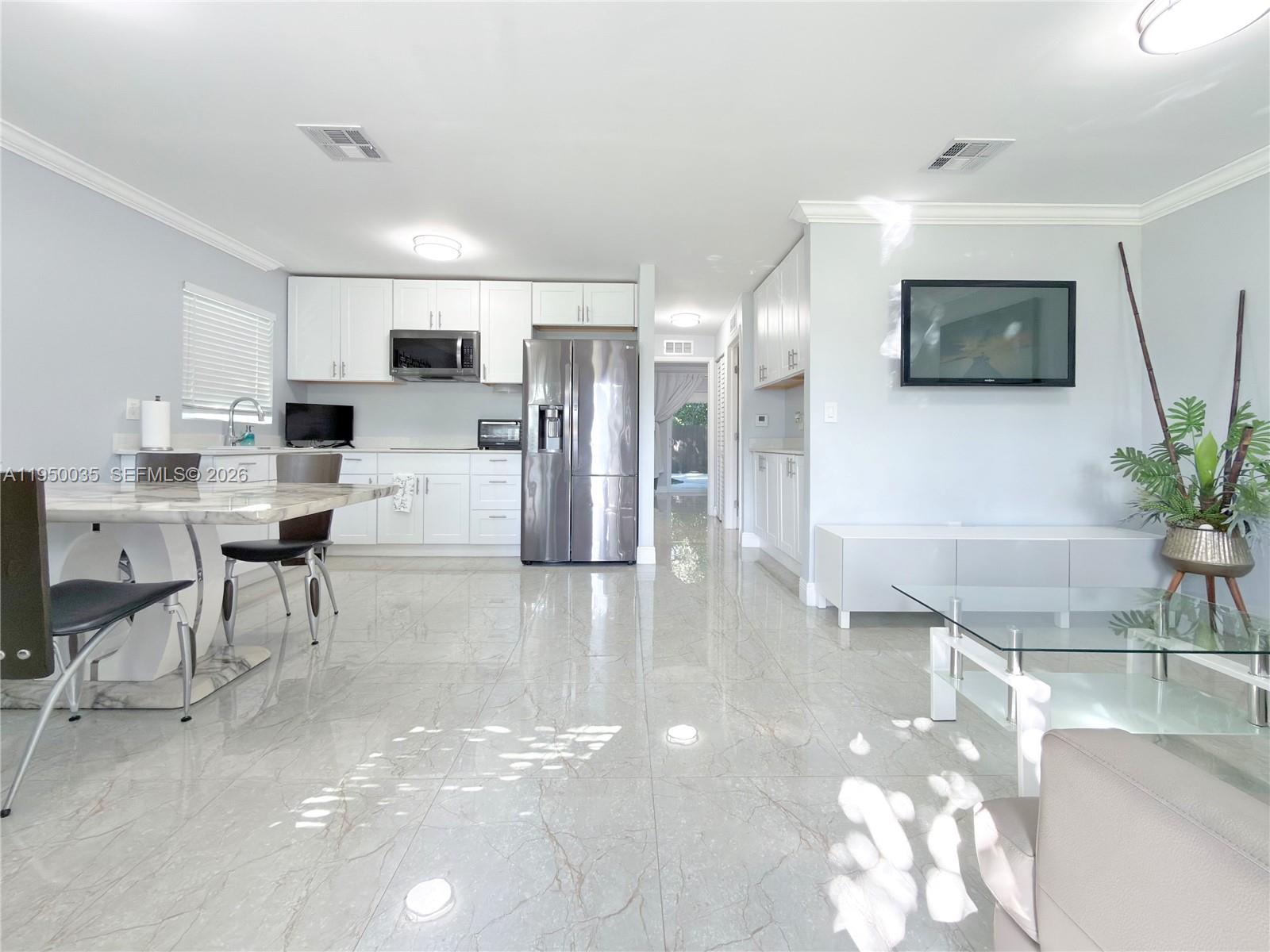 7925 SW 124th St Pinecrest, FL 33156