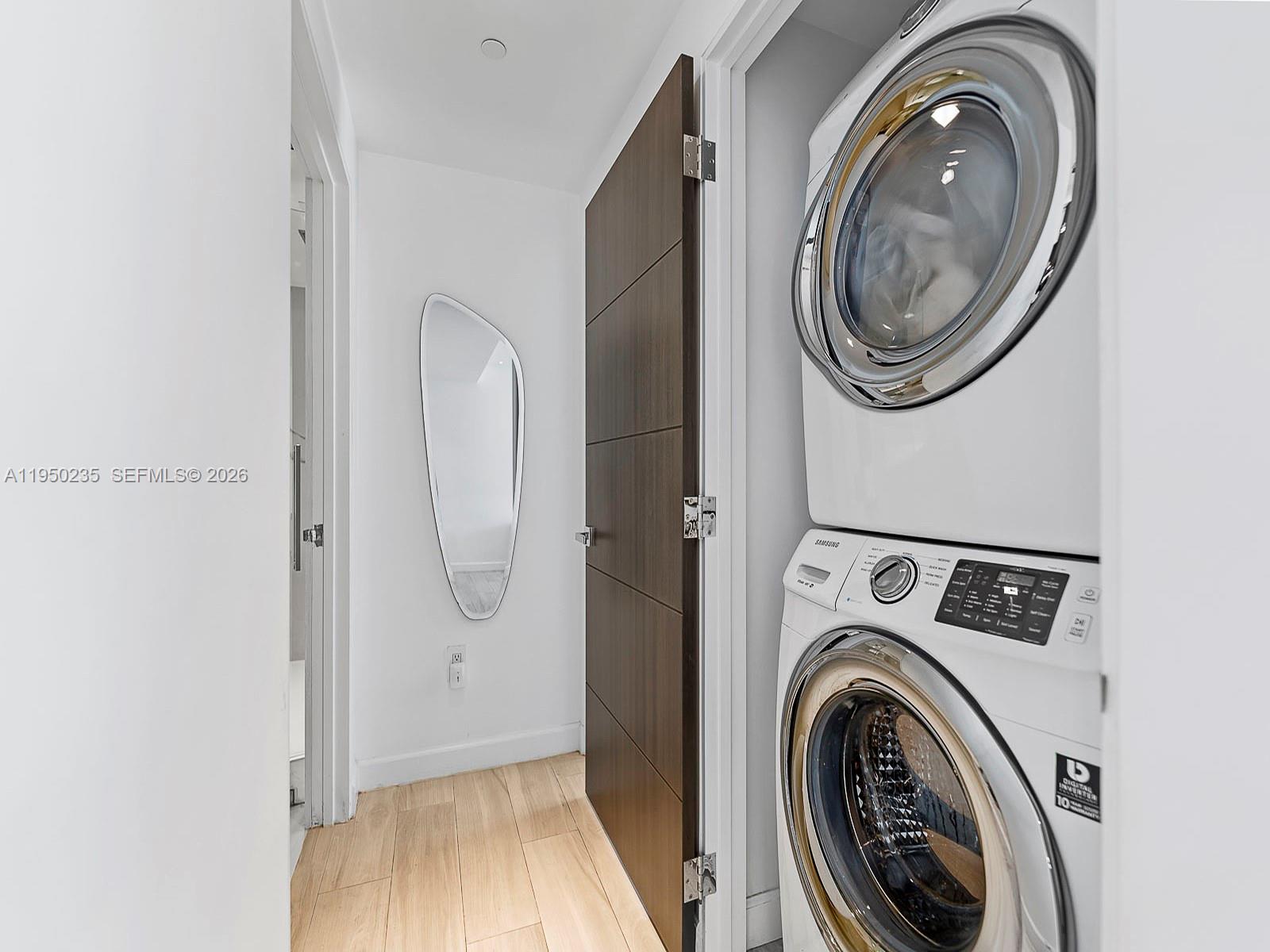 image 500 Brickell East15