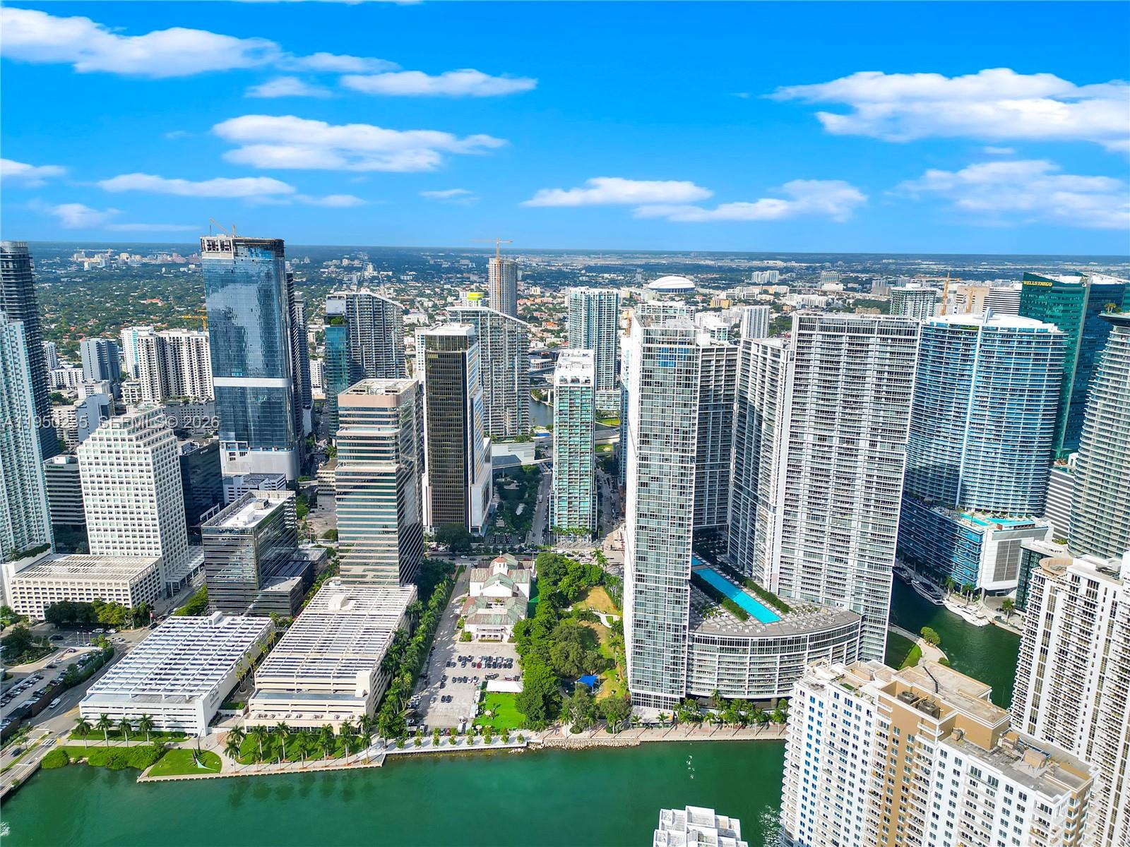image 500 Brickell East17