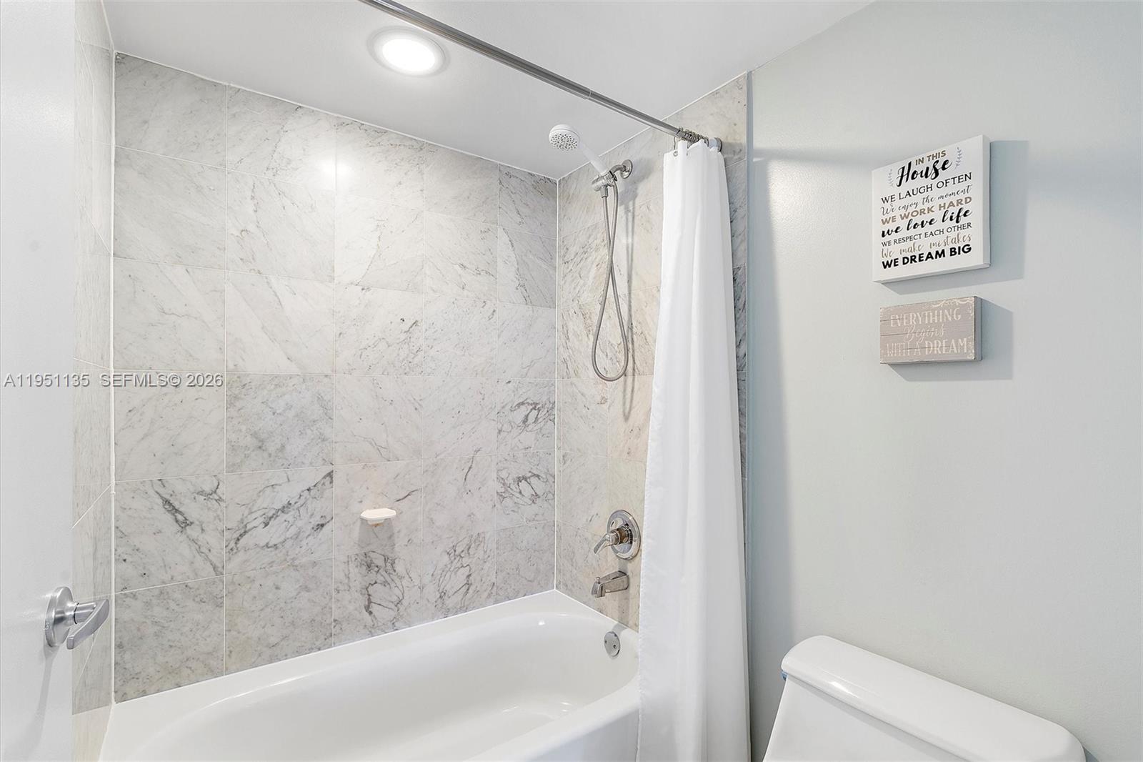 8911 Collins Ave #1203 Surfside, FL 33154