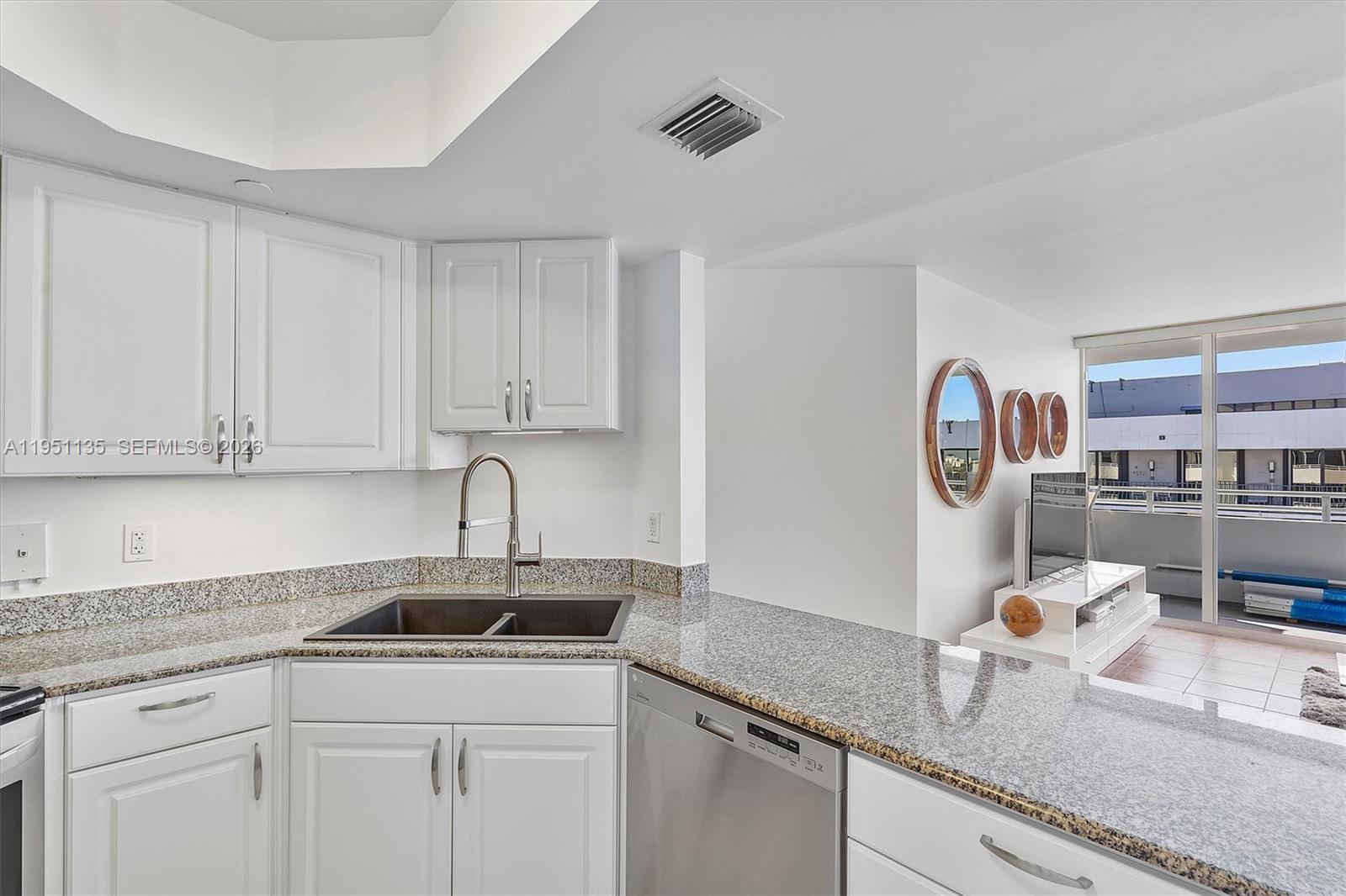 8911 Collins Ave #1203 Surfside, FL 33154