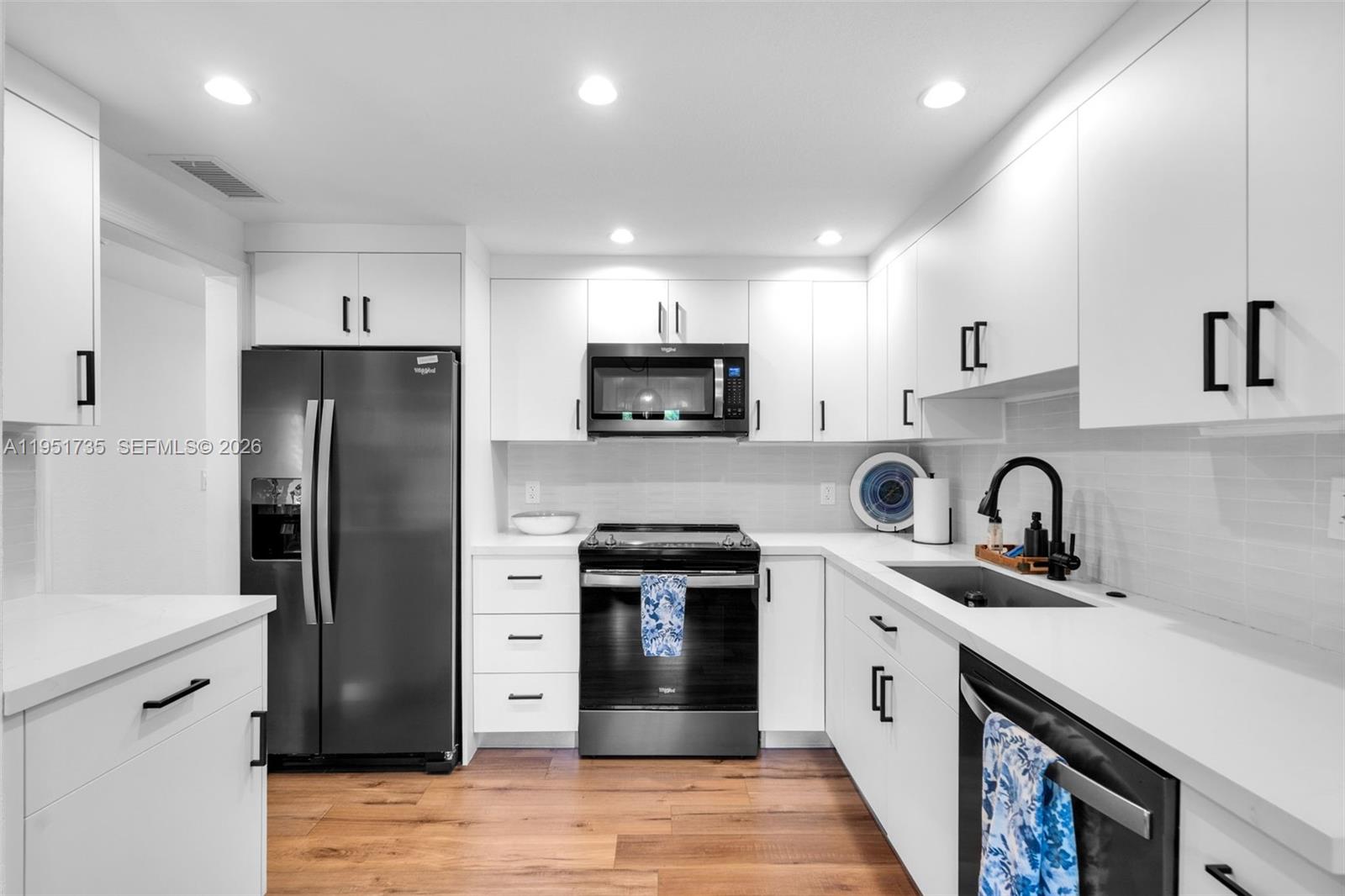 5930 SW 47th St Miami, FL 33155