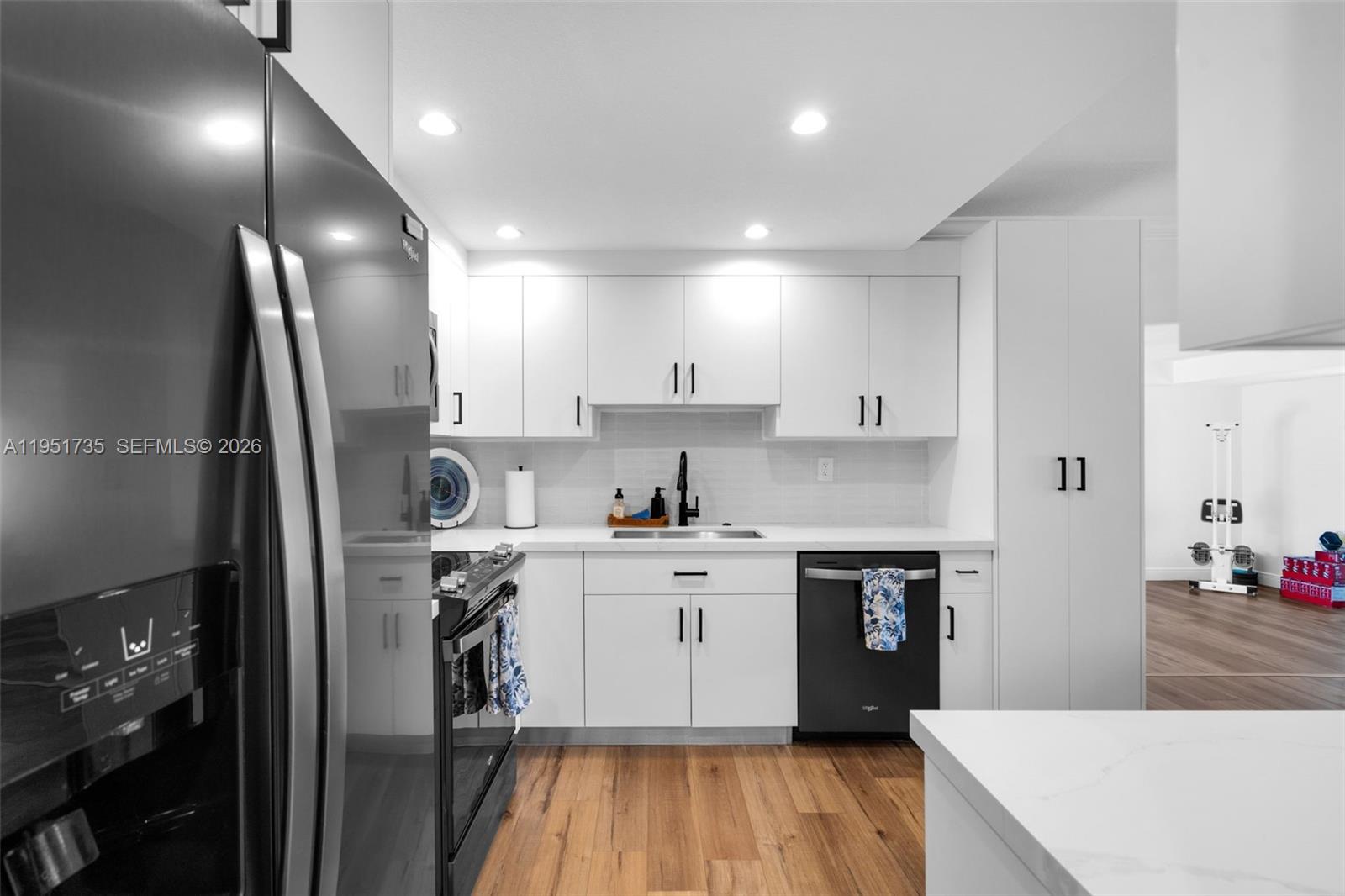 5930 SW 47th St Miami, FL 33155