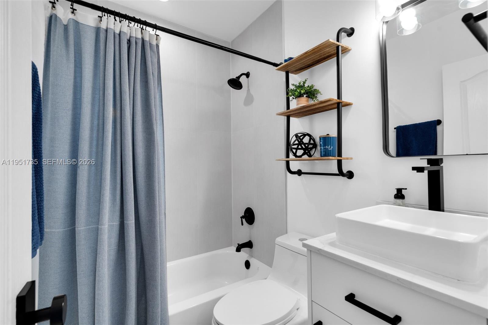 5930 SW 47th St Miami, FL 33155