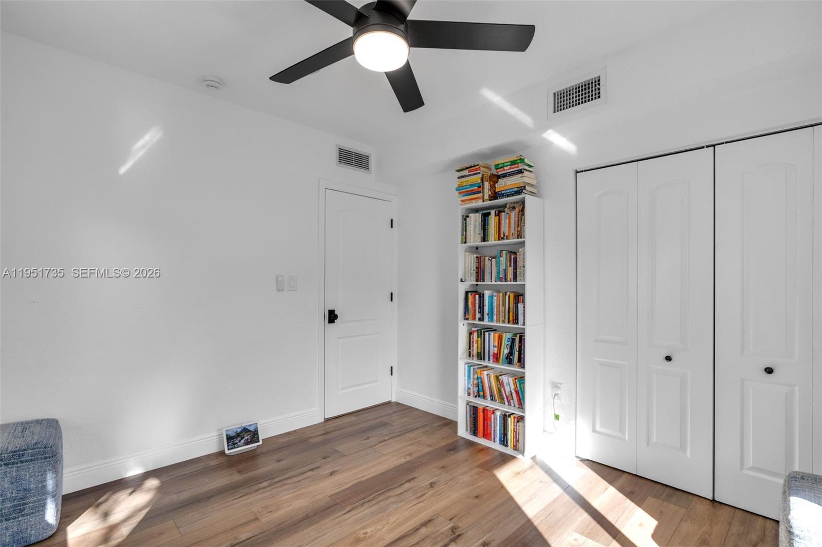 5930 SW 47th St Miami, FL 33155