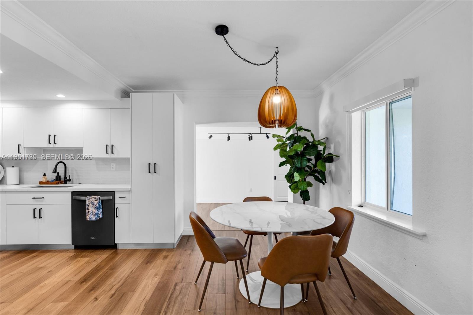 5930 SW 47th St Miami, FL 33155