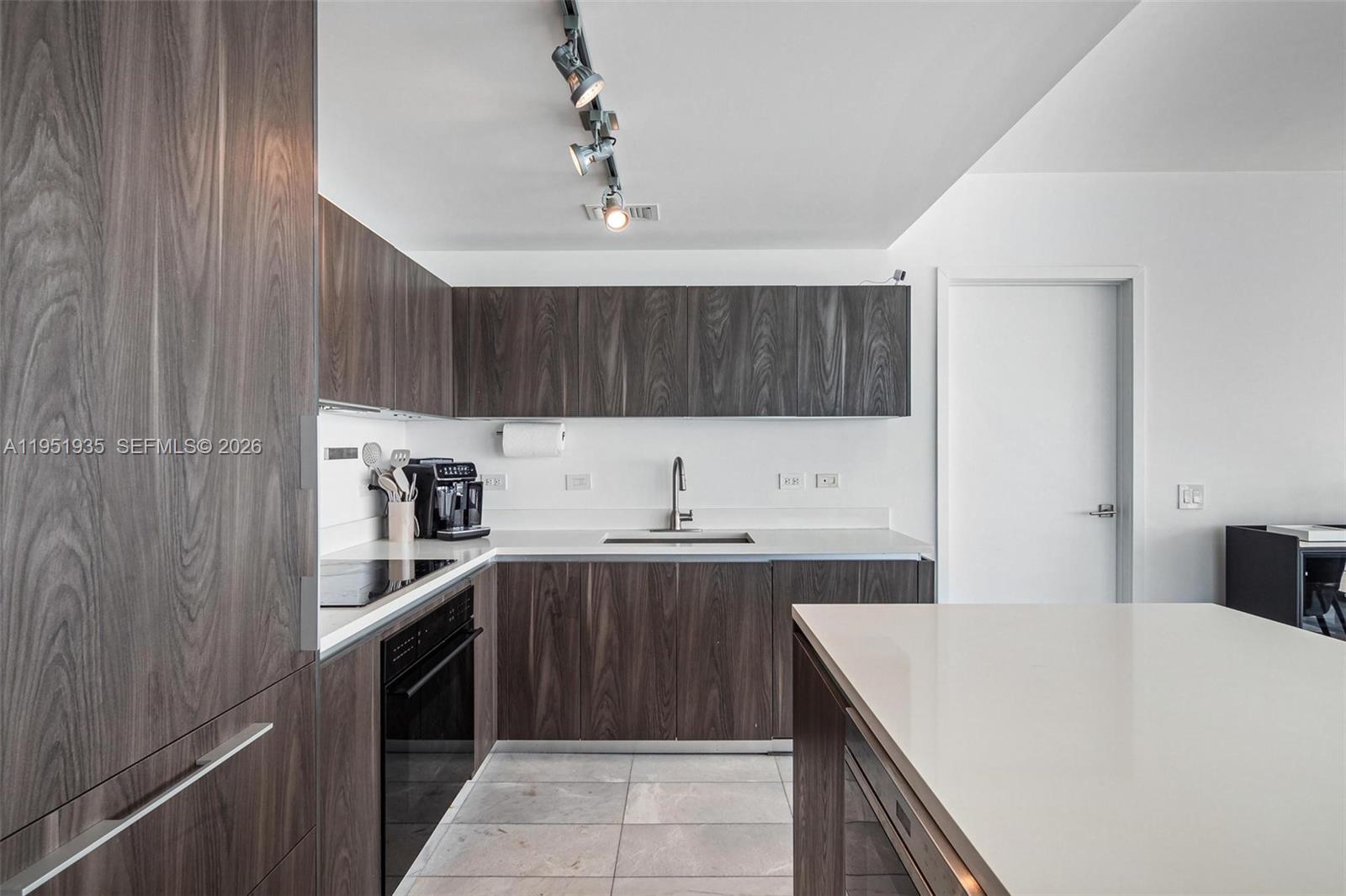 3131 NE 7th Ave #1701 Miami, FL 33137