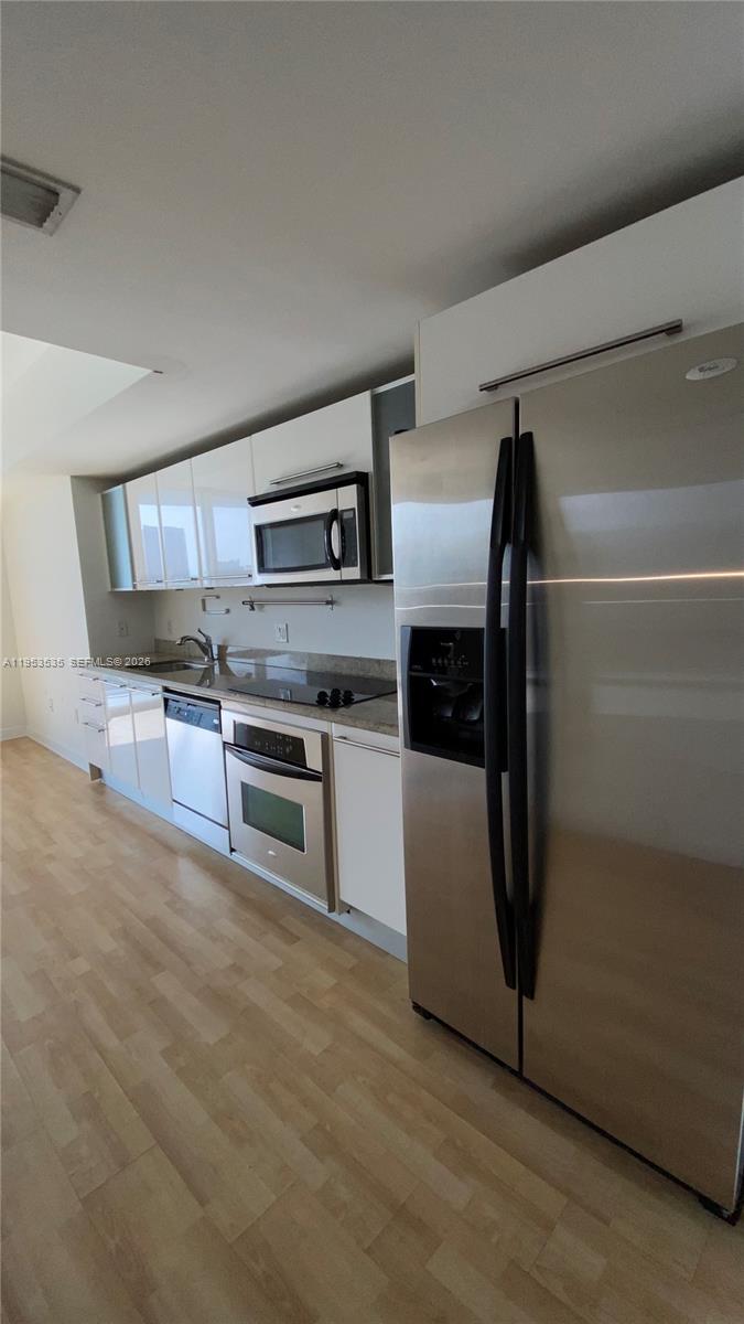 image Latitude on the River10