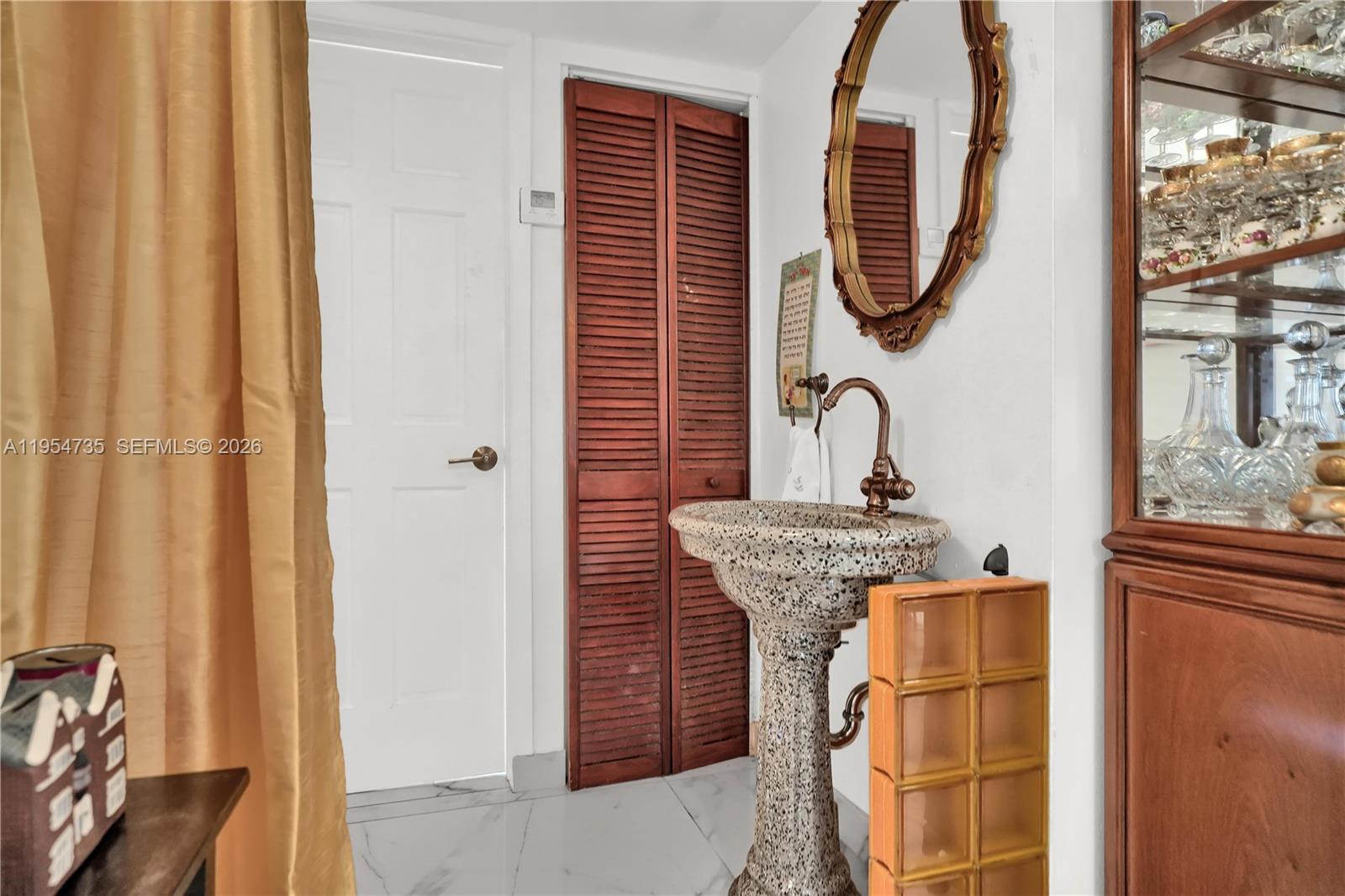 16750 NE 10th Ave #314/315 North Miami Beach, FL 33162