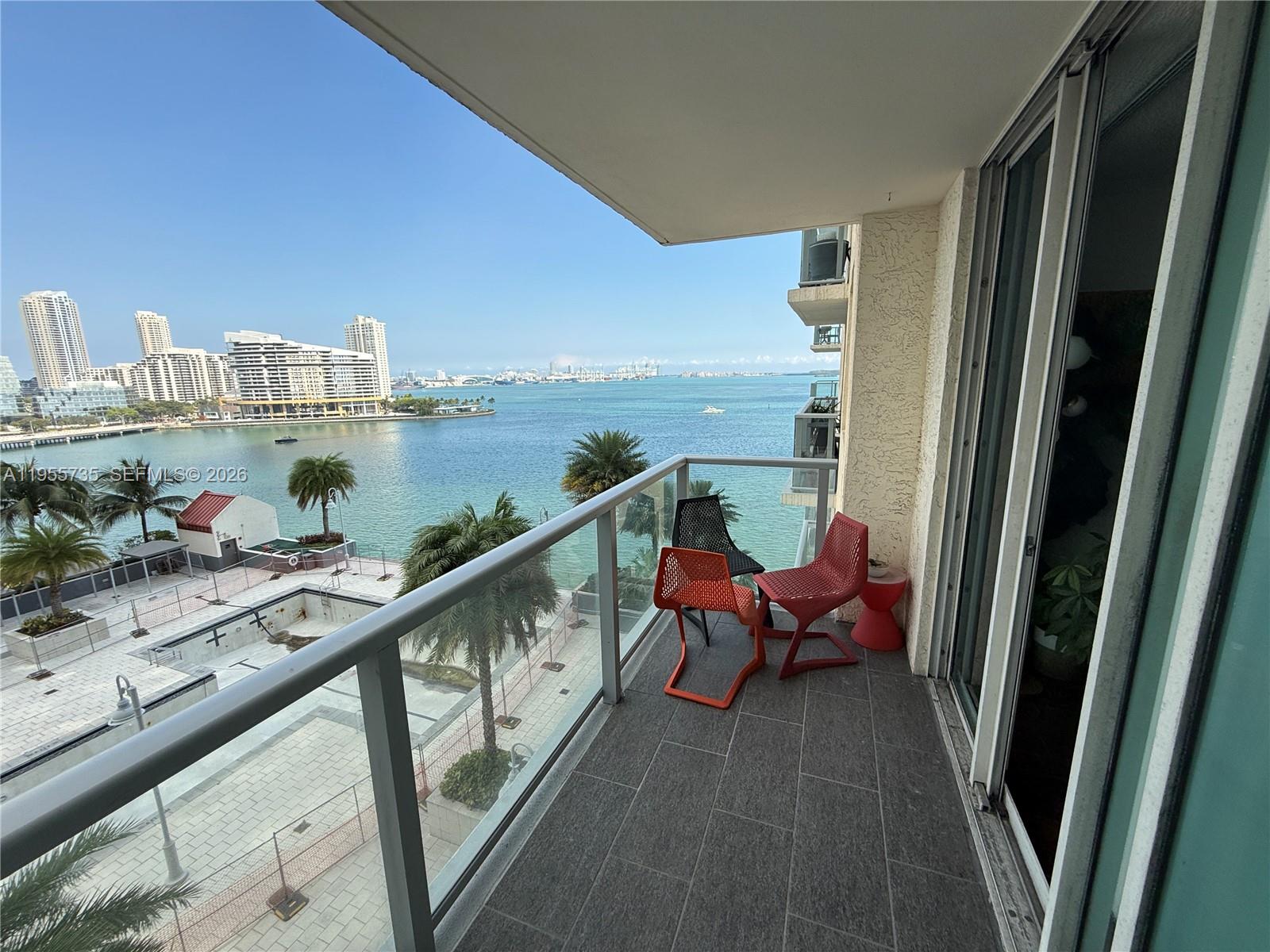 image The Mark on Brickell10