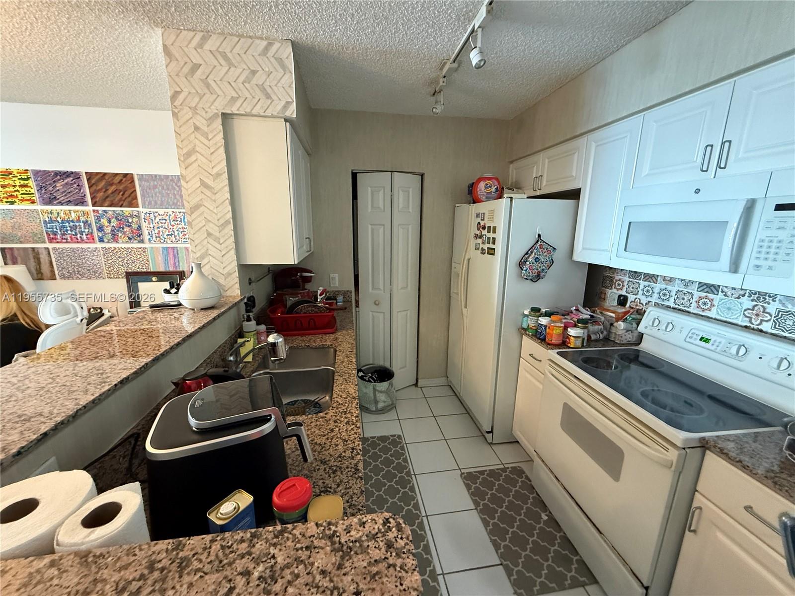 image The Mark on Brickell14