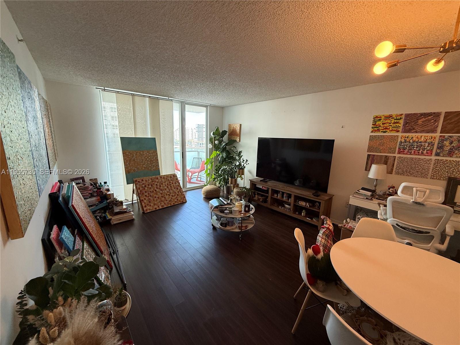 image The Mark on Brickell6