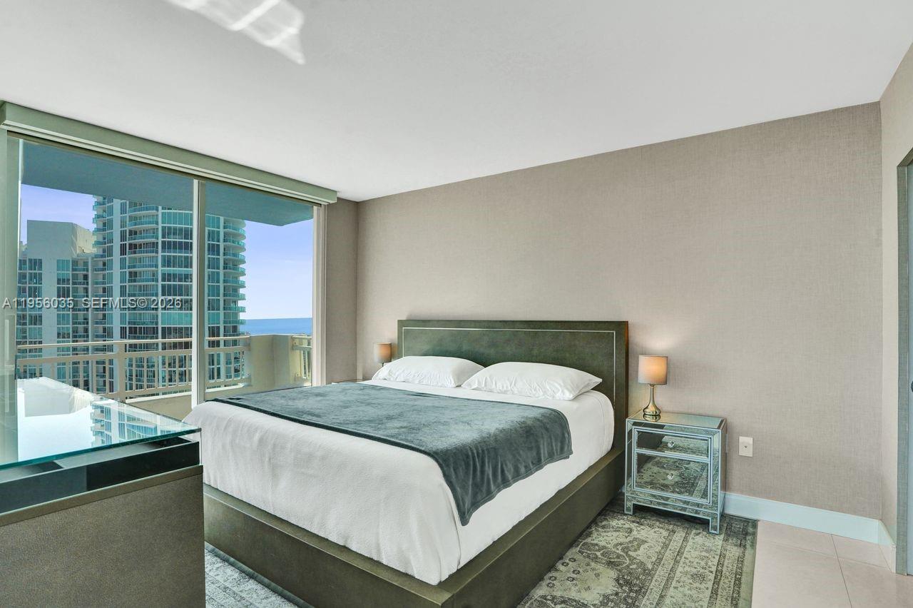 image Yacht Club at Portofino35