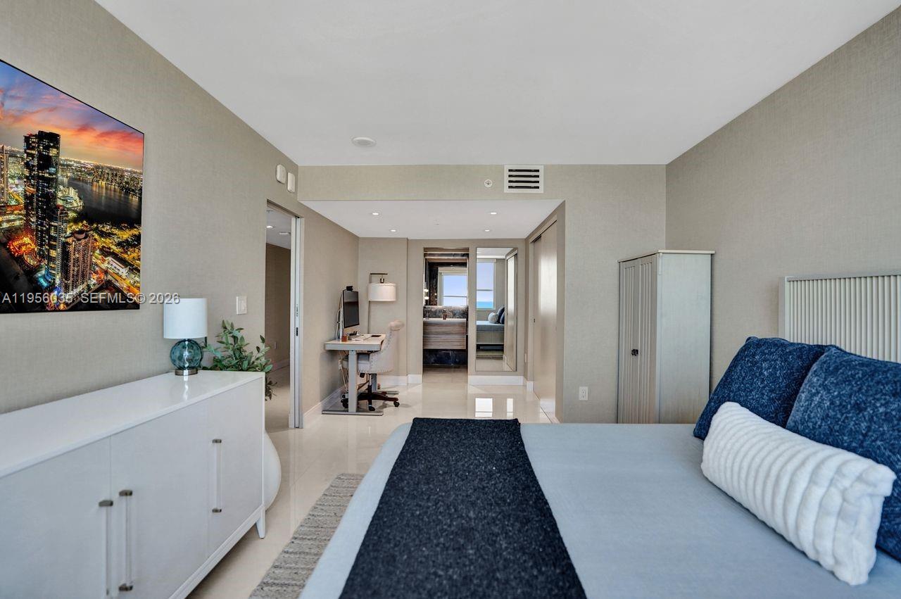 image Yacht Club at Portofino58