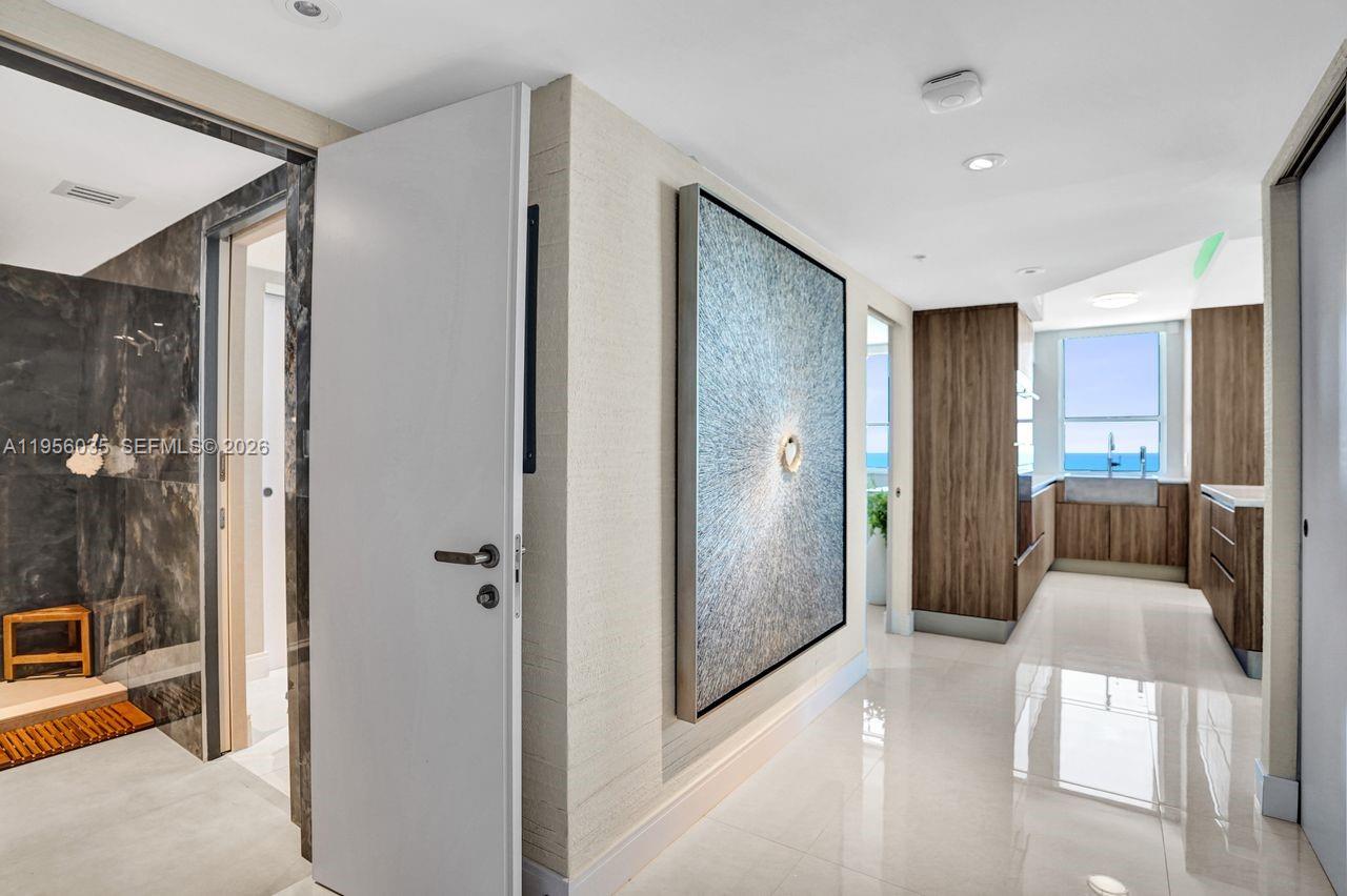 image Yacht Club at Portofino64