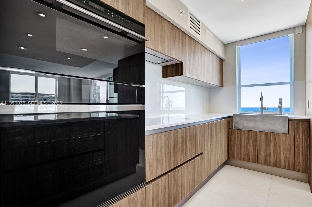 image Yacht Club at Portofino68