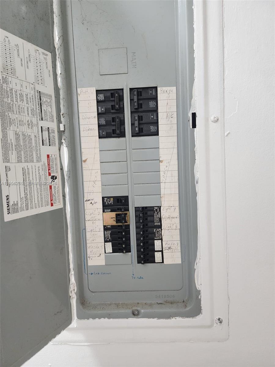 9141 SW 162nd Ct Miami, FL 33196