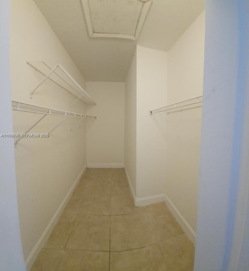 9141 SW 162nd Ct Miami, FL 33196