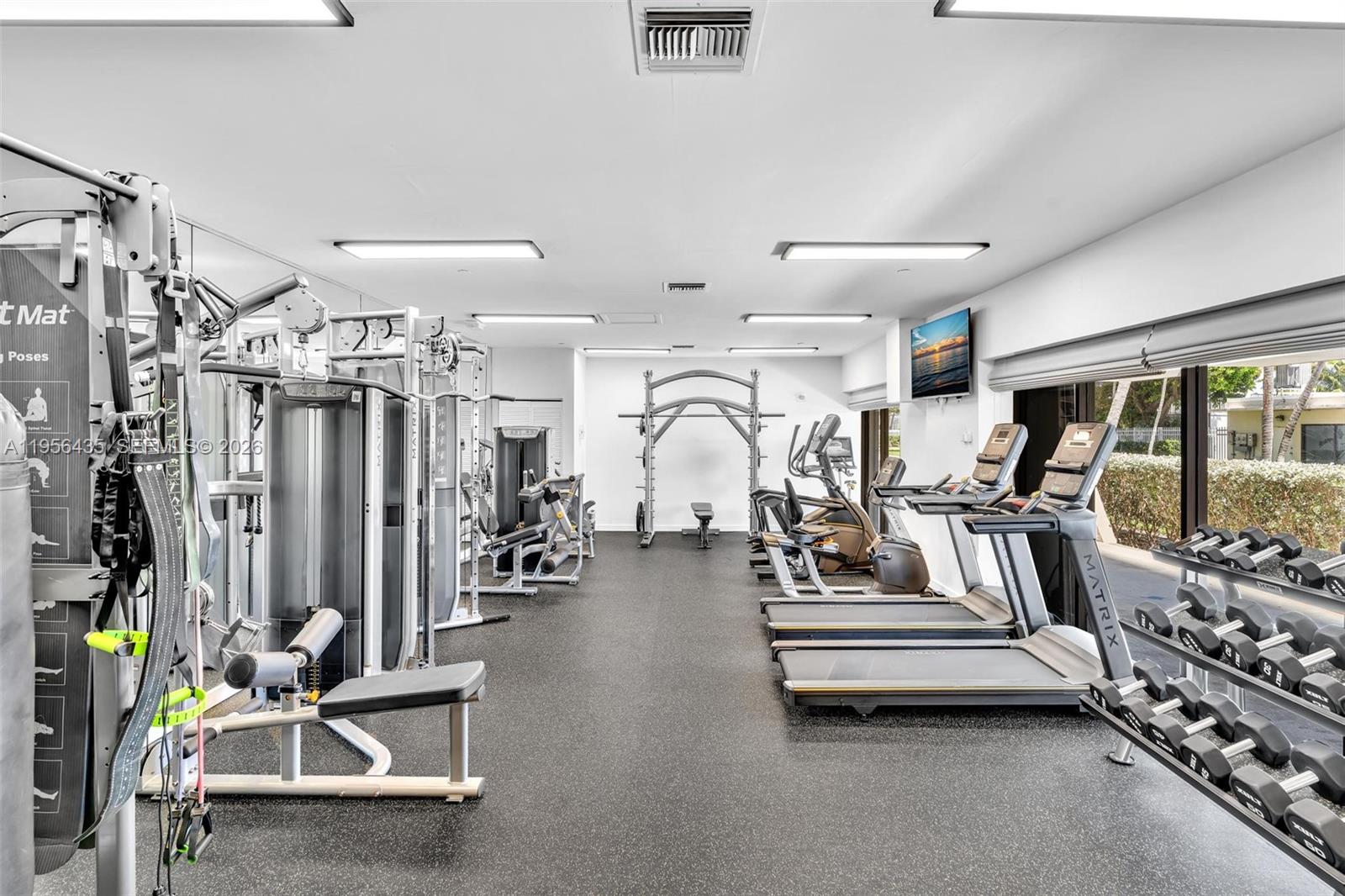 2625 Collins Ave #1109 Miami Beach, FL 33140