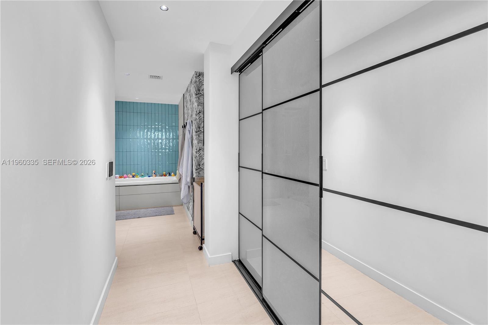 7929 West Dr #903 North Bay Village, FL 33141