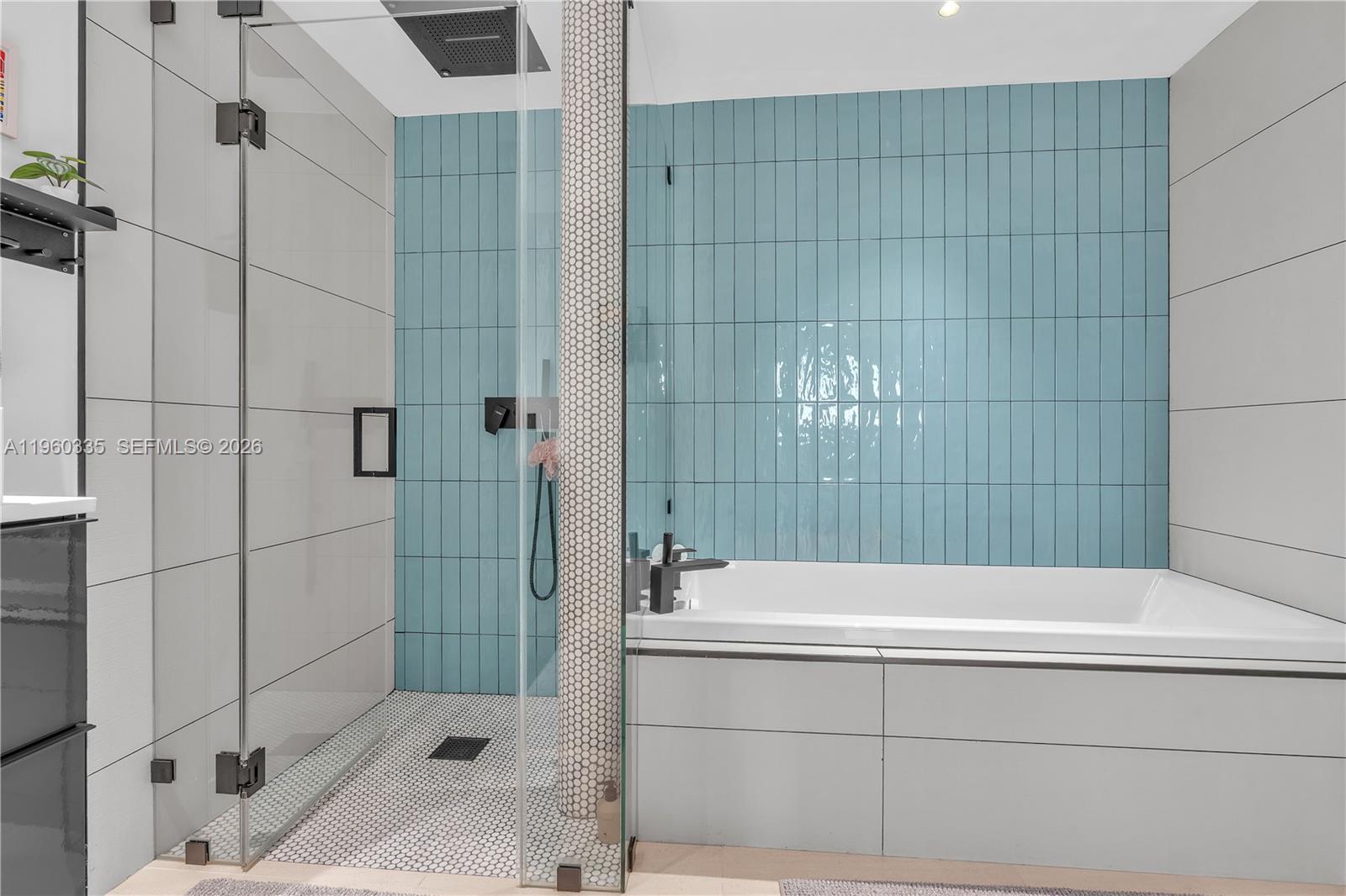 7929 West Dr #903 North Bay Village, FL 33141