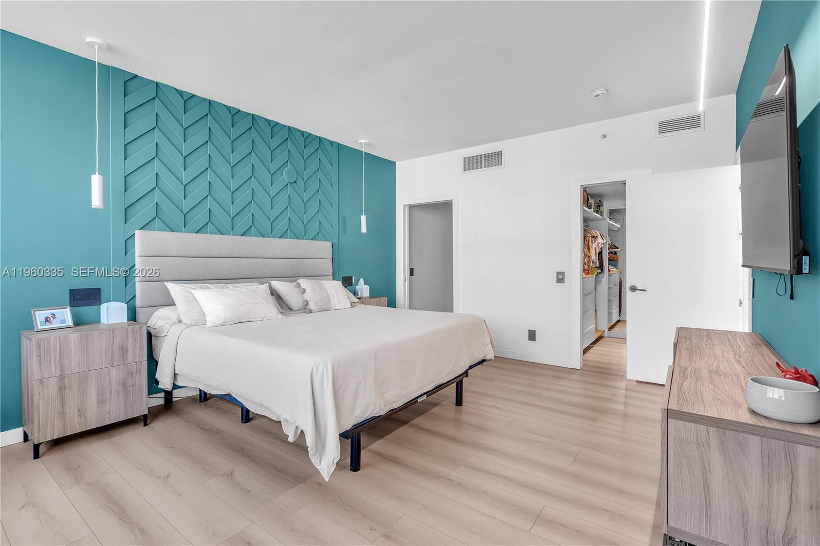 7929 West Dr #903 North Bay Village, FL 33141