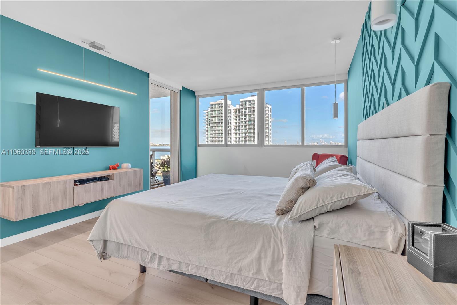 7929 West Dr #903 North Bay Village, FL 33141