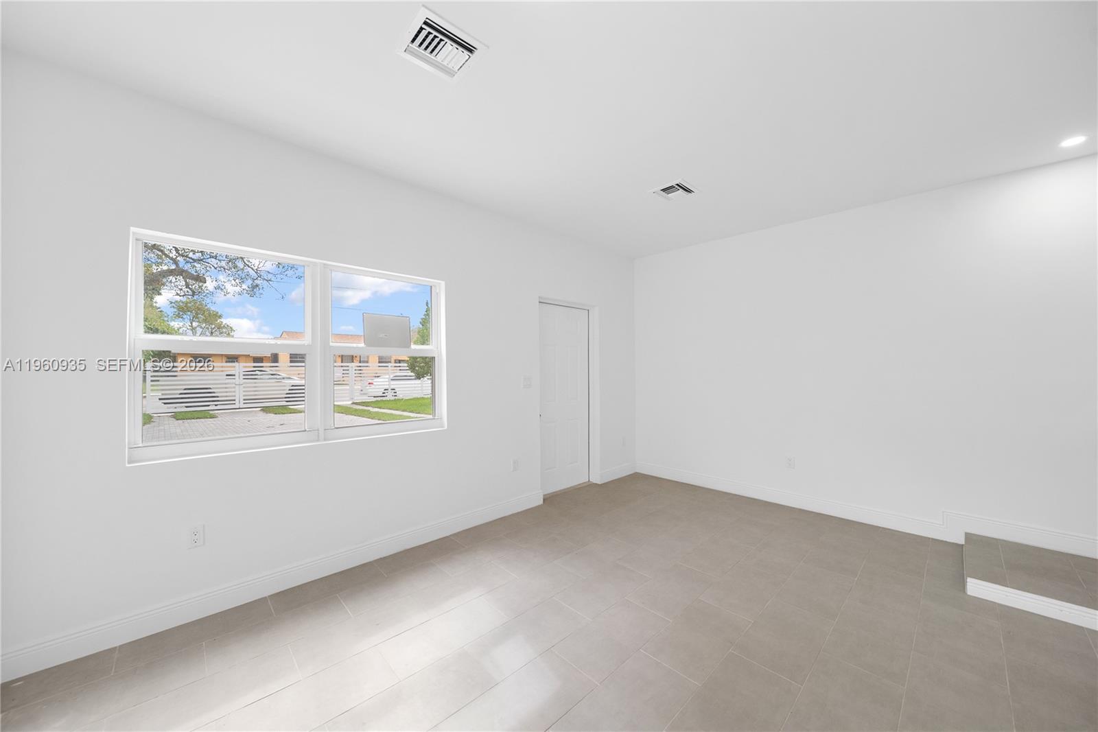 529 NW 56th St Miami, FL 33127