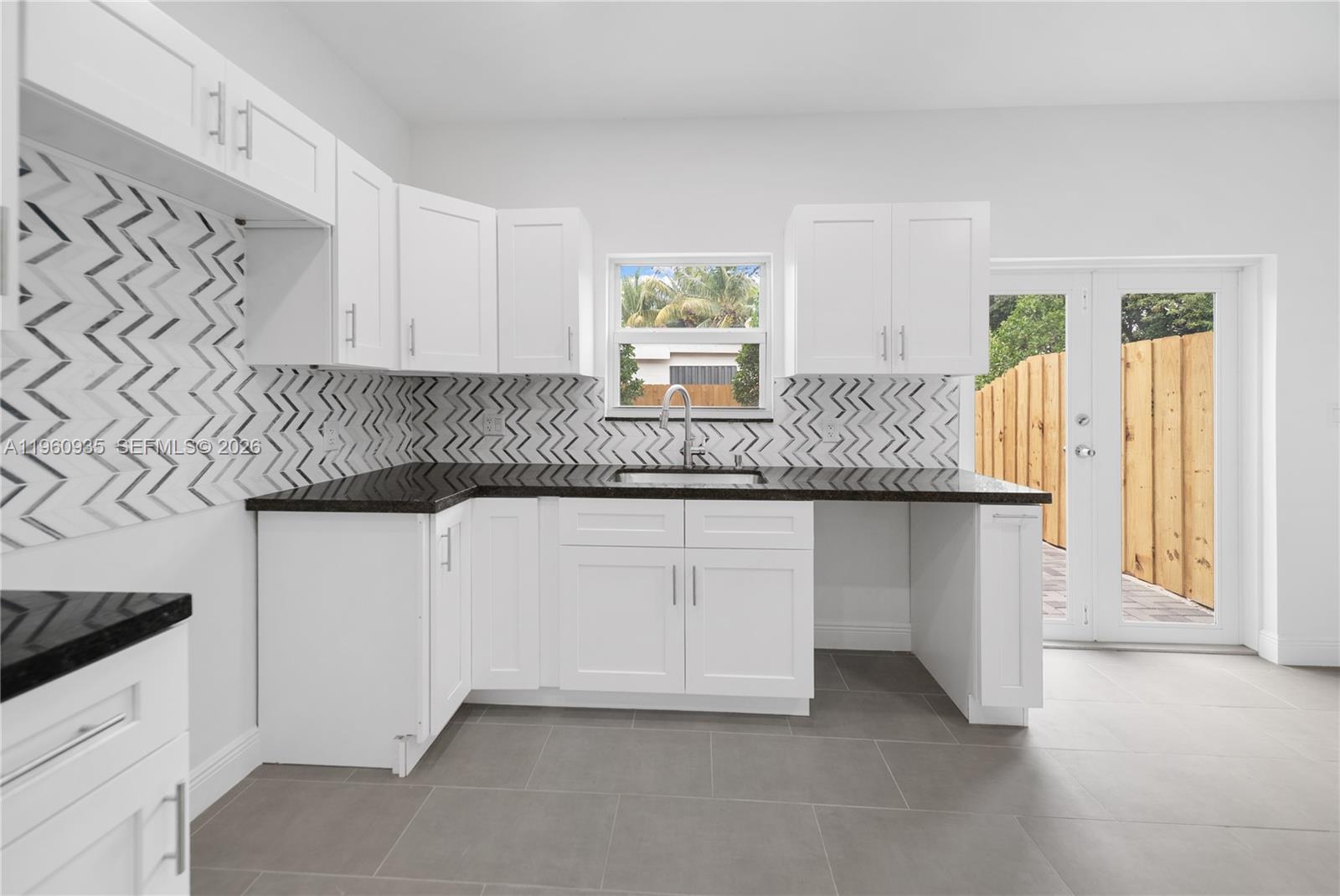 529 NW 56th St Miami, FL 33127