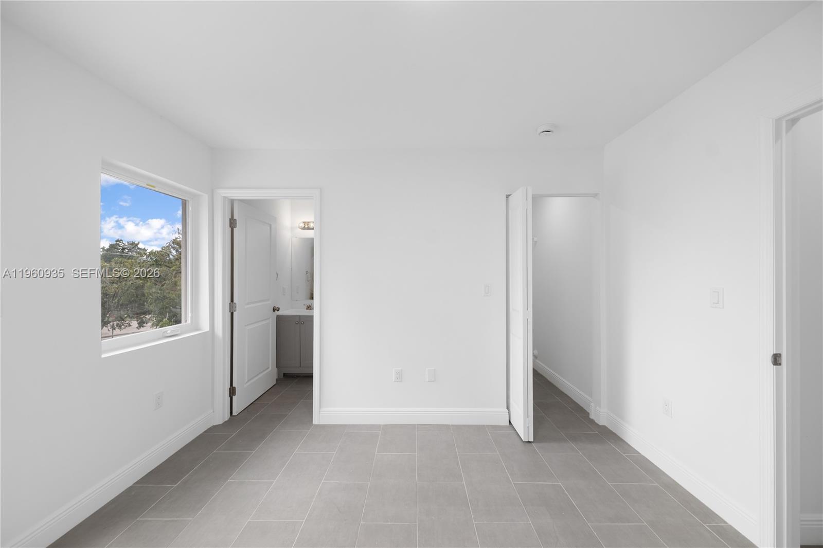 529 NW 56th St Miami, FL 33127