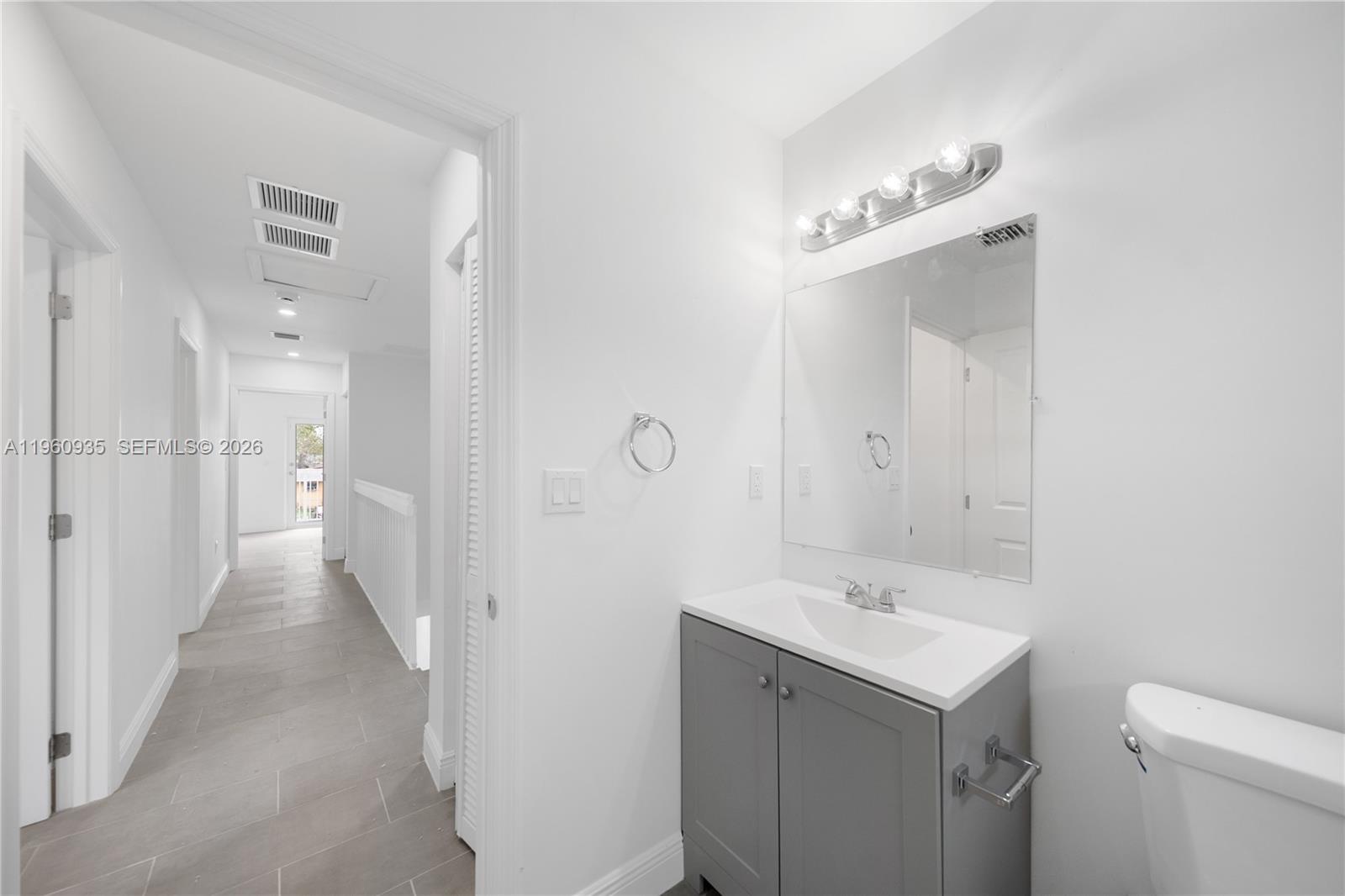 529 NW 56th St Miami, FL 33127