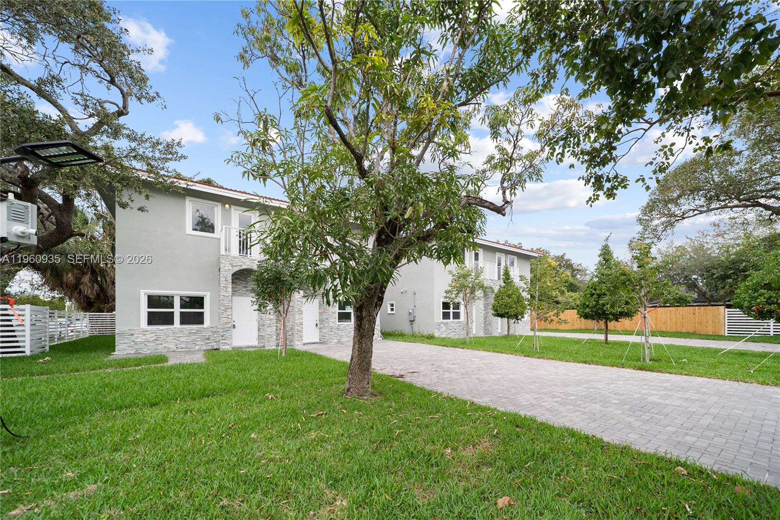 529 NW 56th St Miami, FL 33127