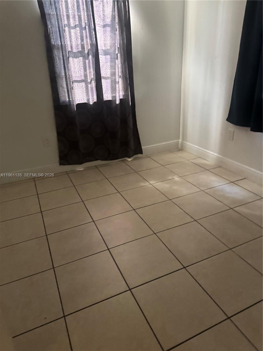 1940 NW 96th St Miami, FL 33147