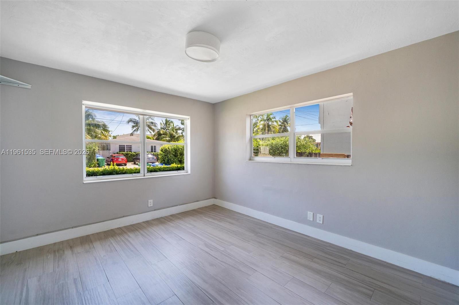 551 NE 67th St Miami, FL 33138