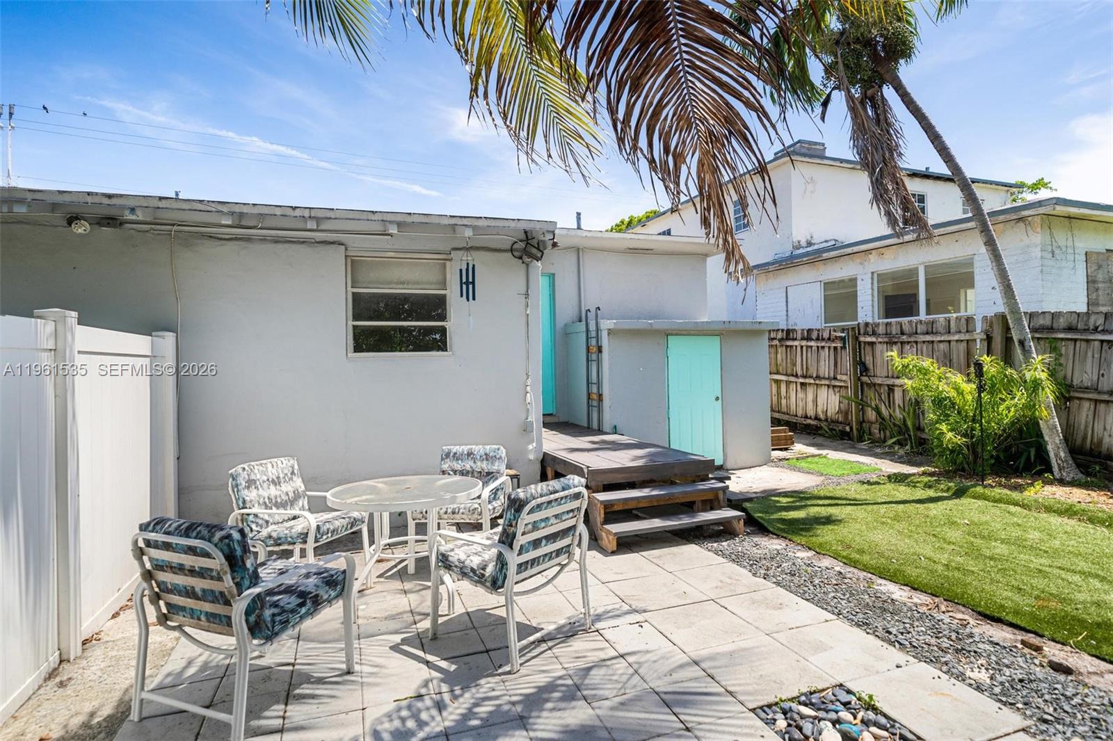 551 NE 67th St Miami, FL 33138