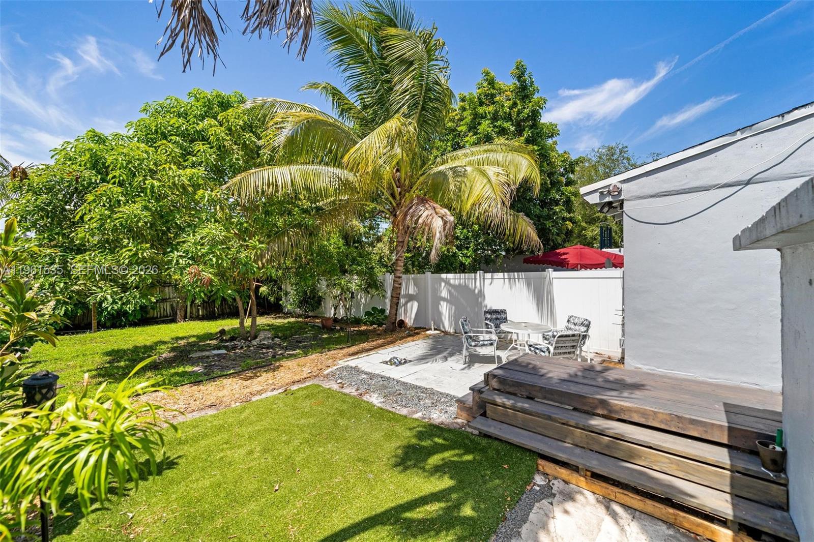 551 NE 67th St Miami, FL 33138