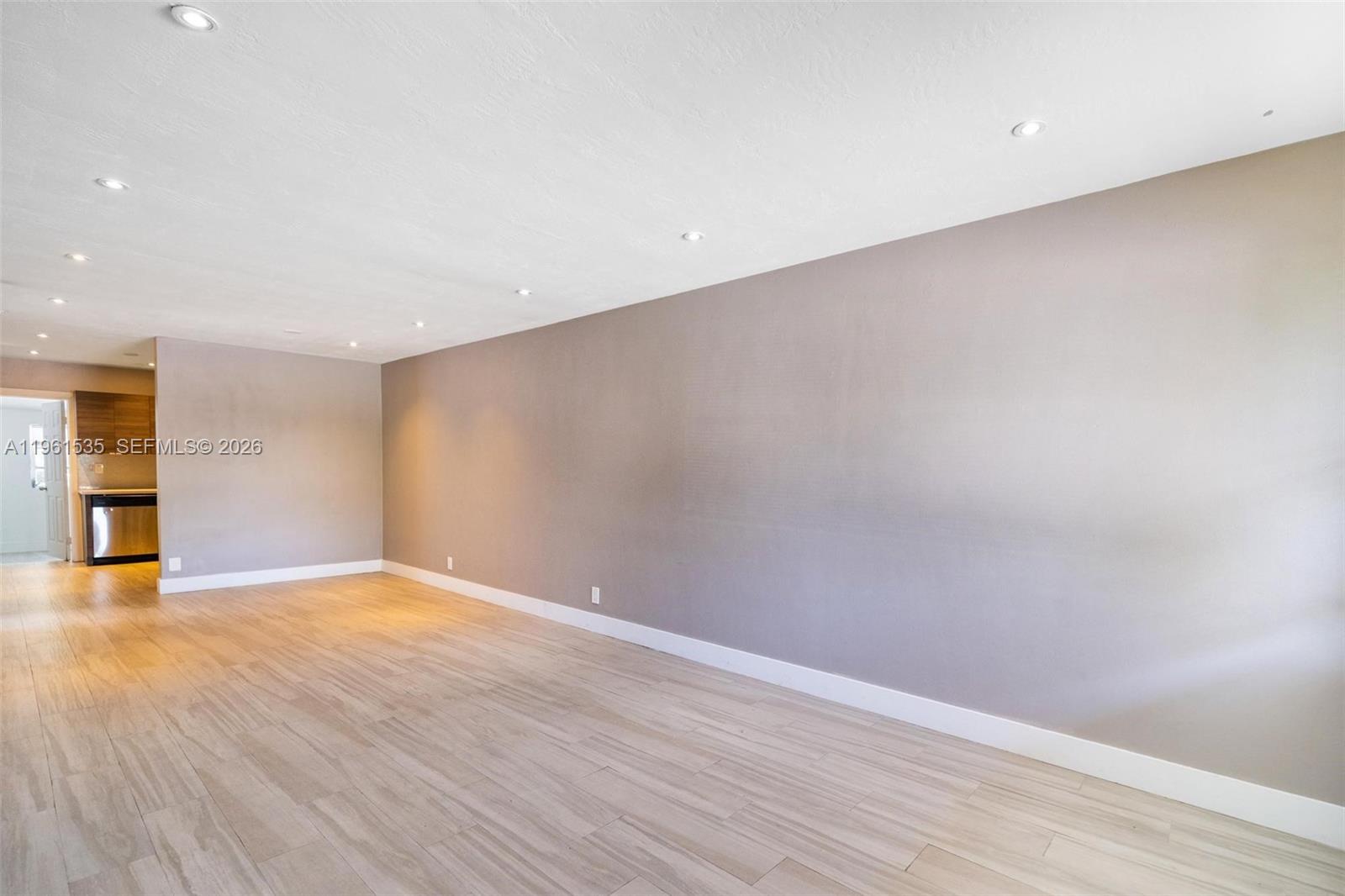 551 NE 67th St Miami, FL 33138