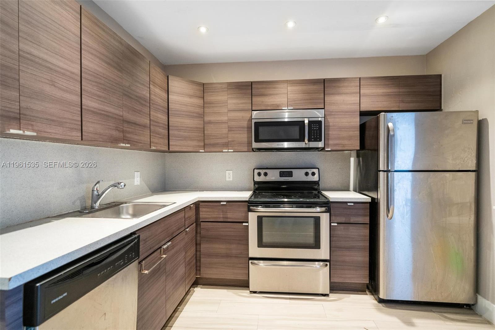 551 NE 67th St Miami, FL 33138