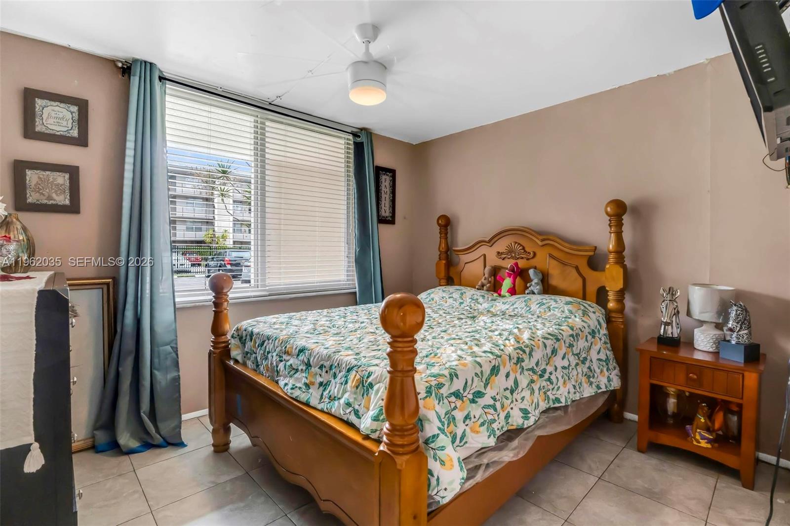 2649 NW 48th Ter #130 Lauderdale Lakes, FL 33313