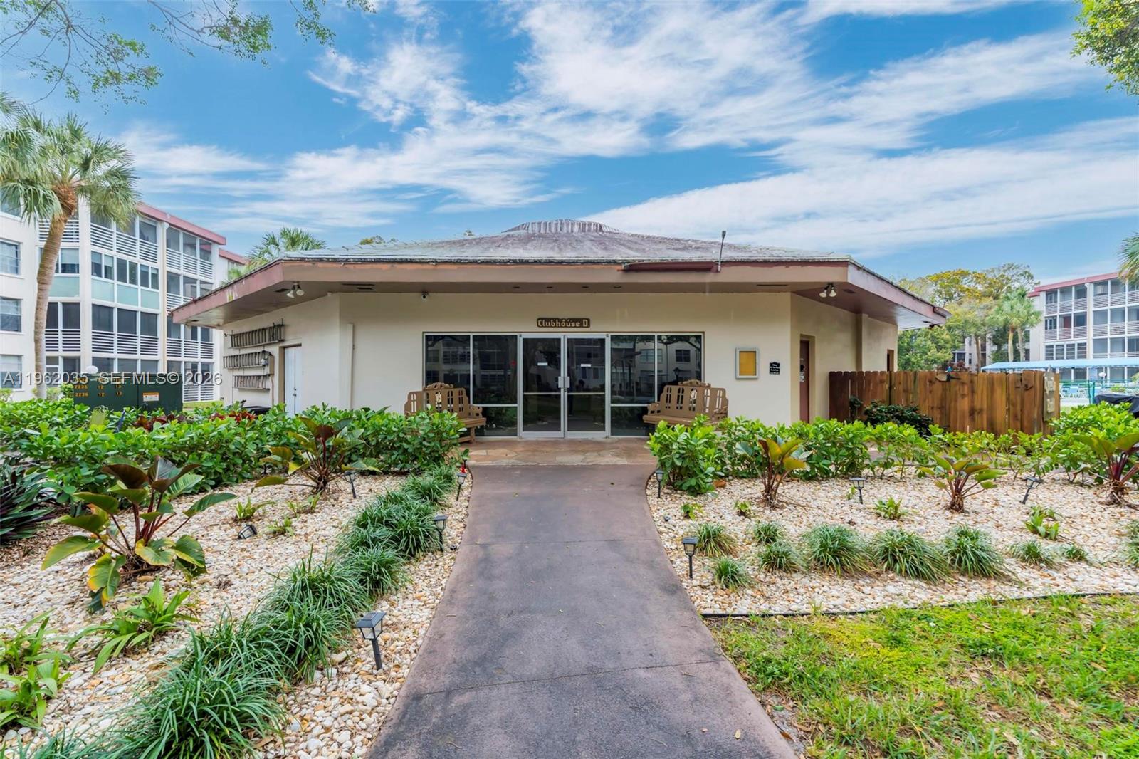 2649 NW 48th Ter #130 Lauderdale Lakes, FL 33313