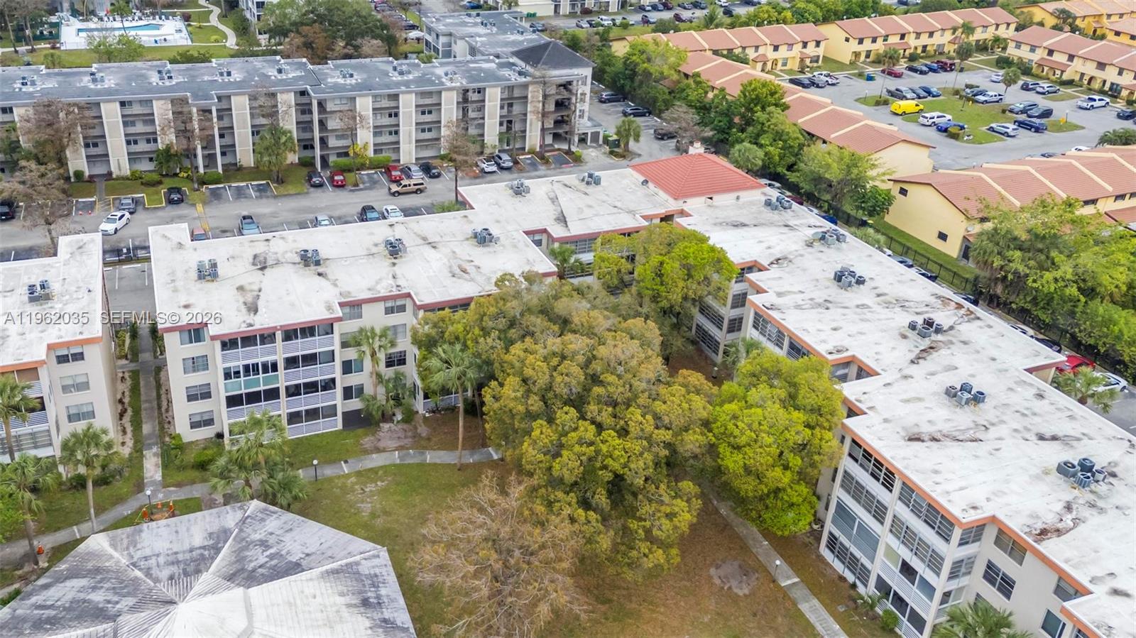 2649 NW 48th Ter #130 Lauderdale Lakes, FL 33313