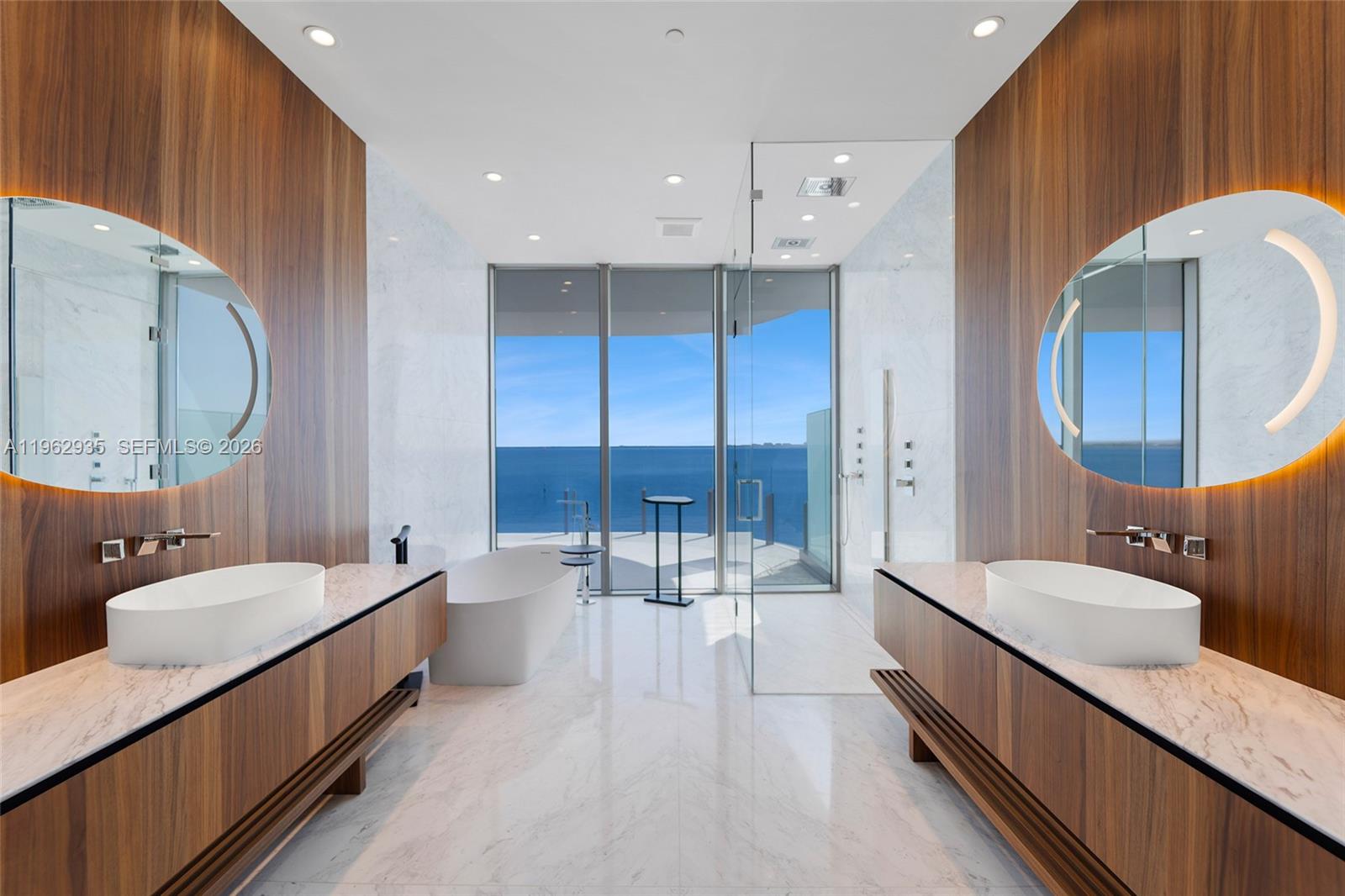 5 Grove Isle Dr #M401 Coconut Grove, FL 33133