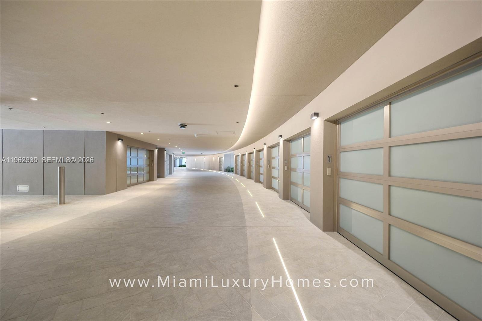 5 Grove Isle Dr #M401 Coconut Grove, FL 33133